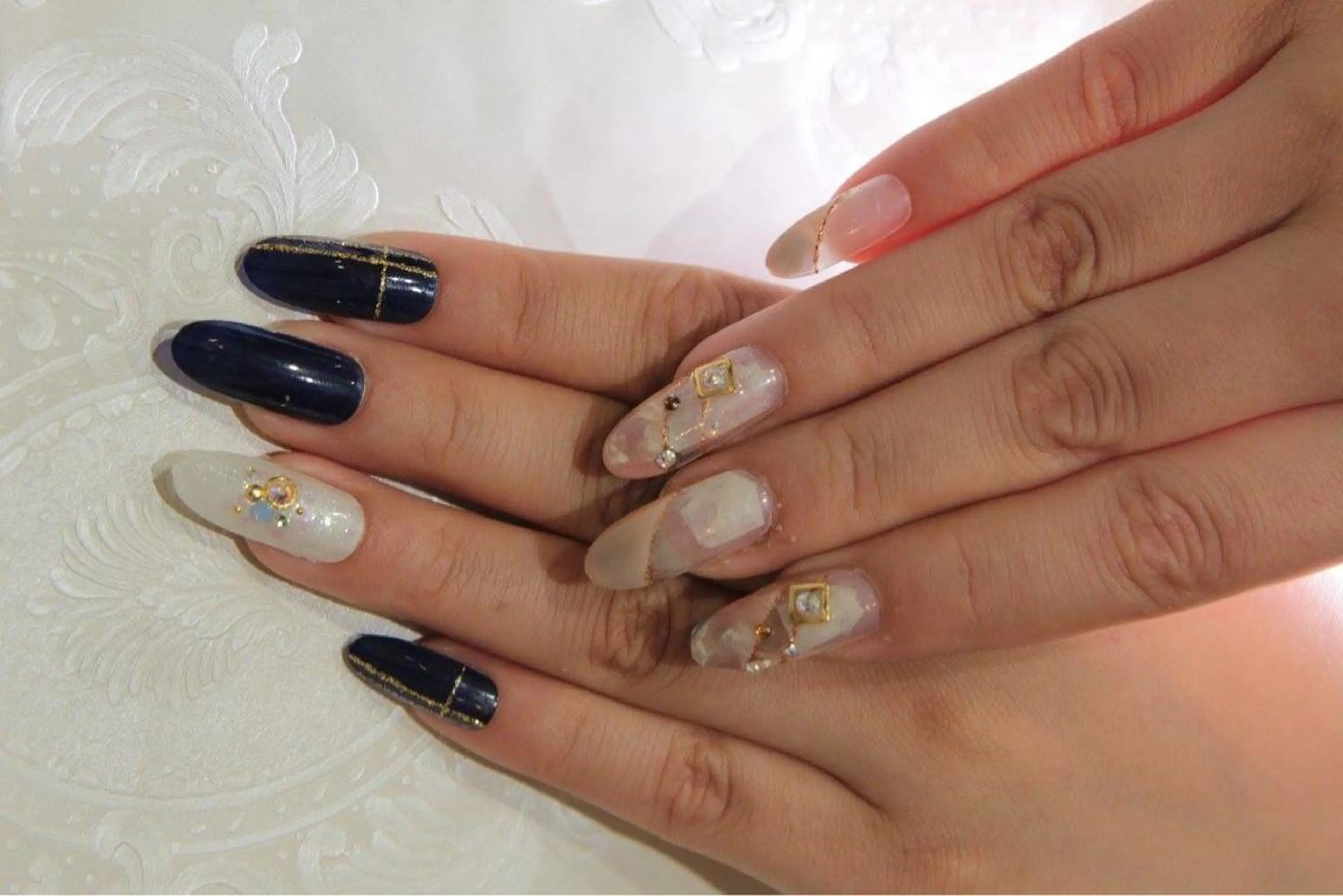 ネイル 透明感カラー💖 Stylist佐藤澪のマツエク・マツパデザイン