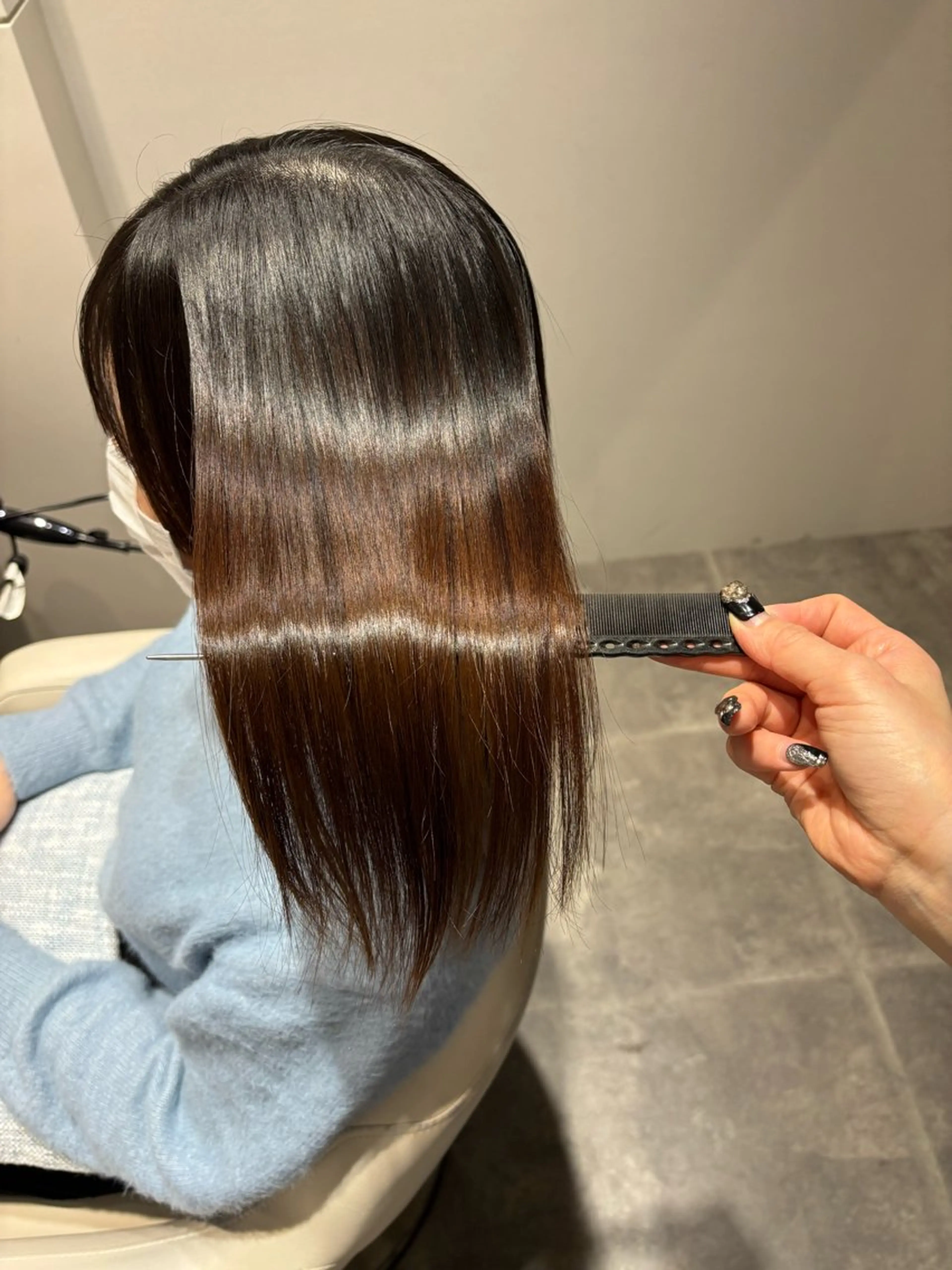 セミロング トリートメント 美髪ヘア 🤍erikaのヘアスタイル