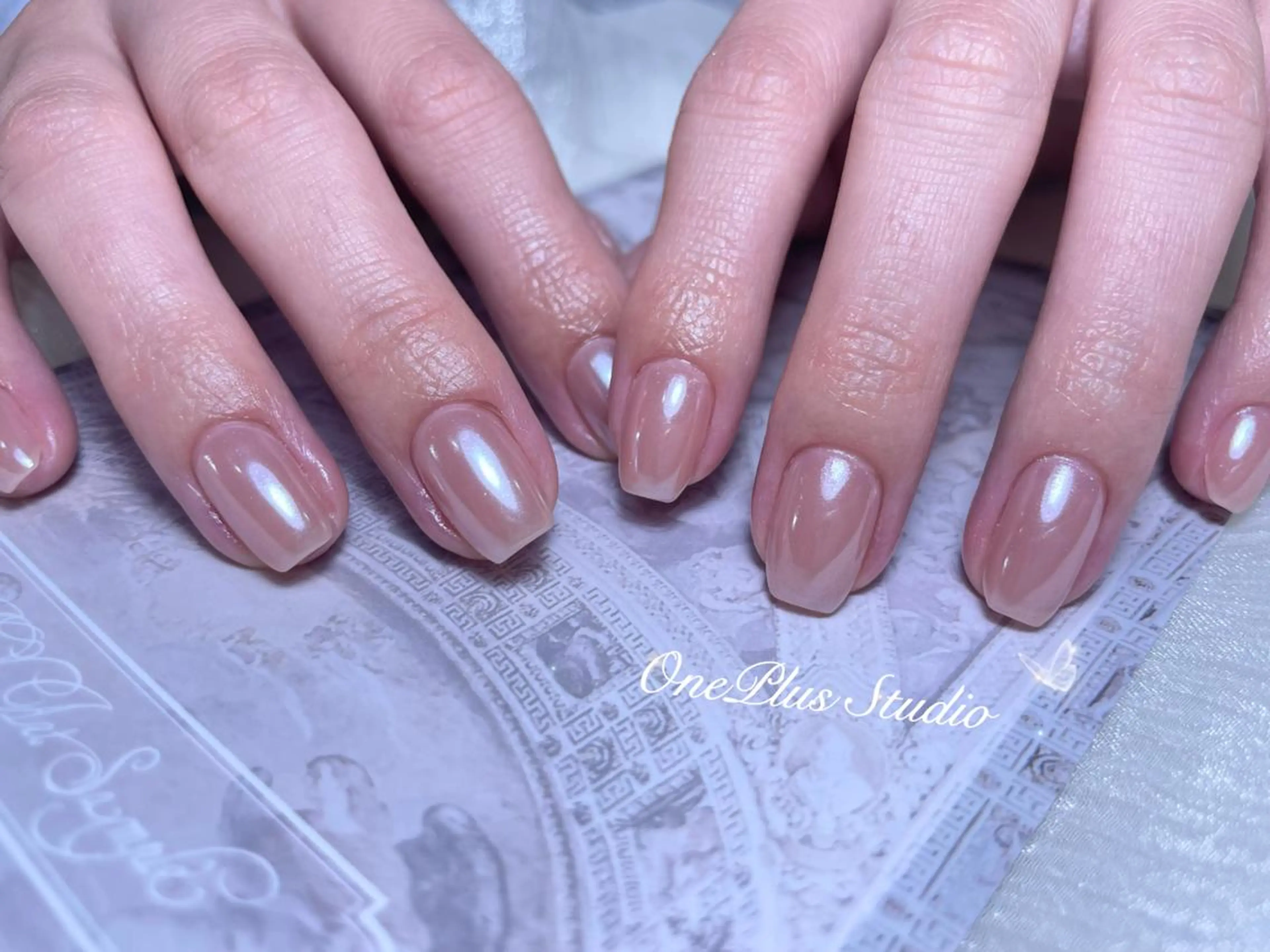 ネイル アートネイル オーロラネイル ガーリー キラキラネイル 韓国ネイル One plus StudioNailのネイルデザイン