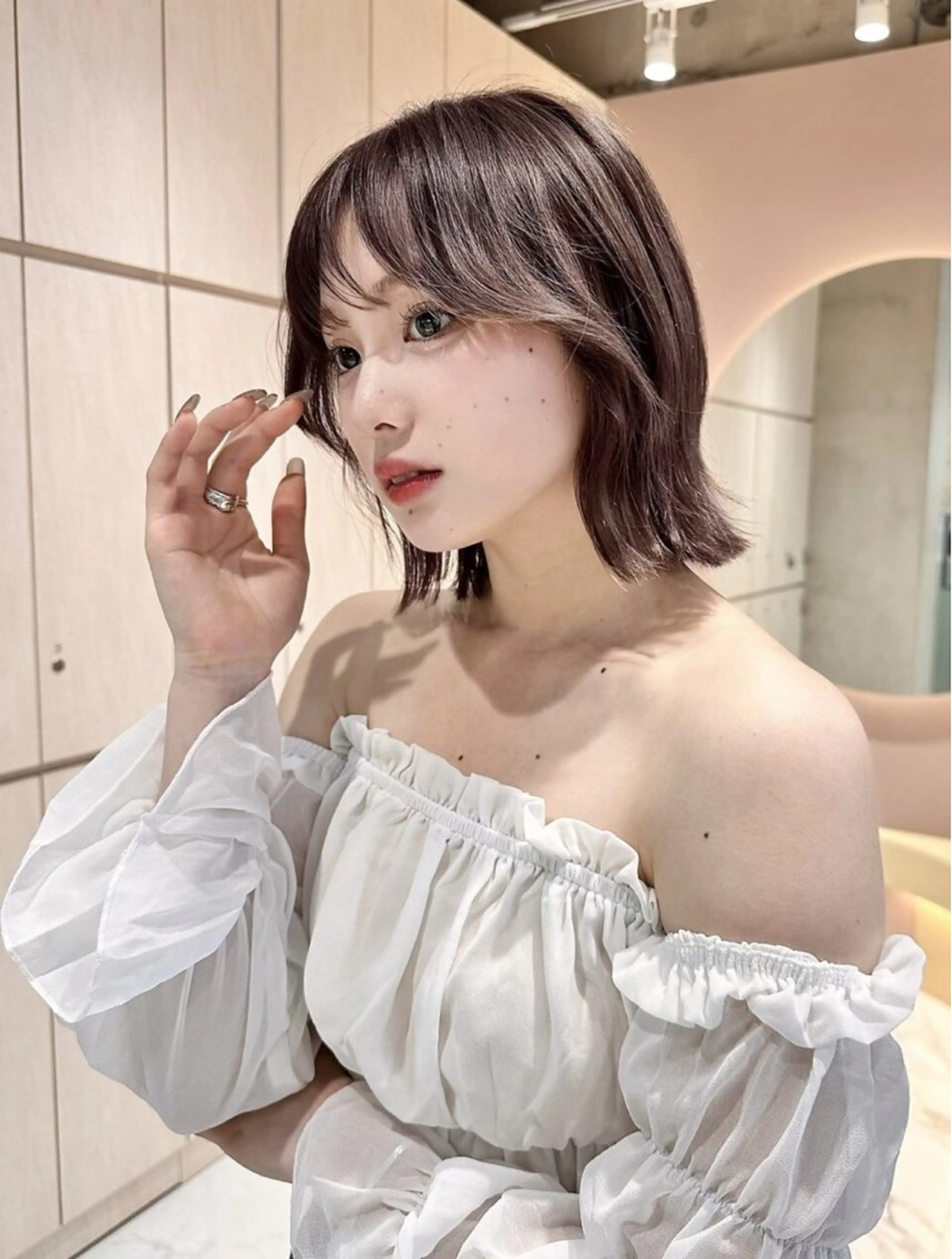 ミディアム カラー ヘアアレンジ カット ヘアカラー トリートメント 美髪矯正🫧/ 吉田こうすけのヘアスタイル