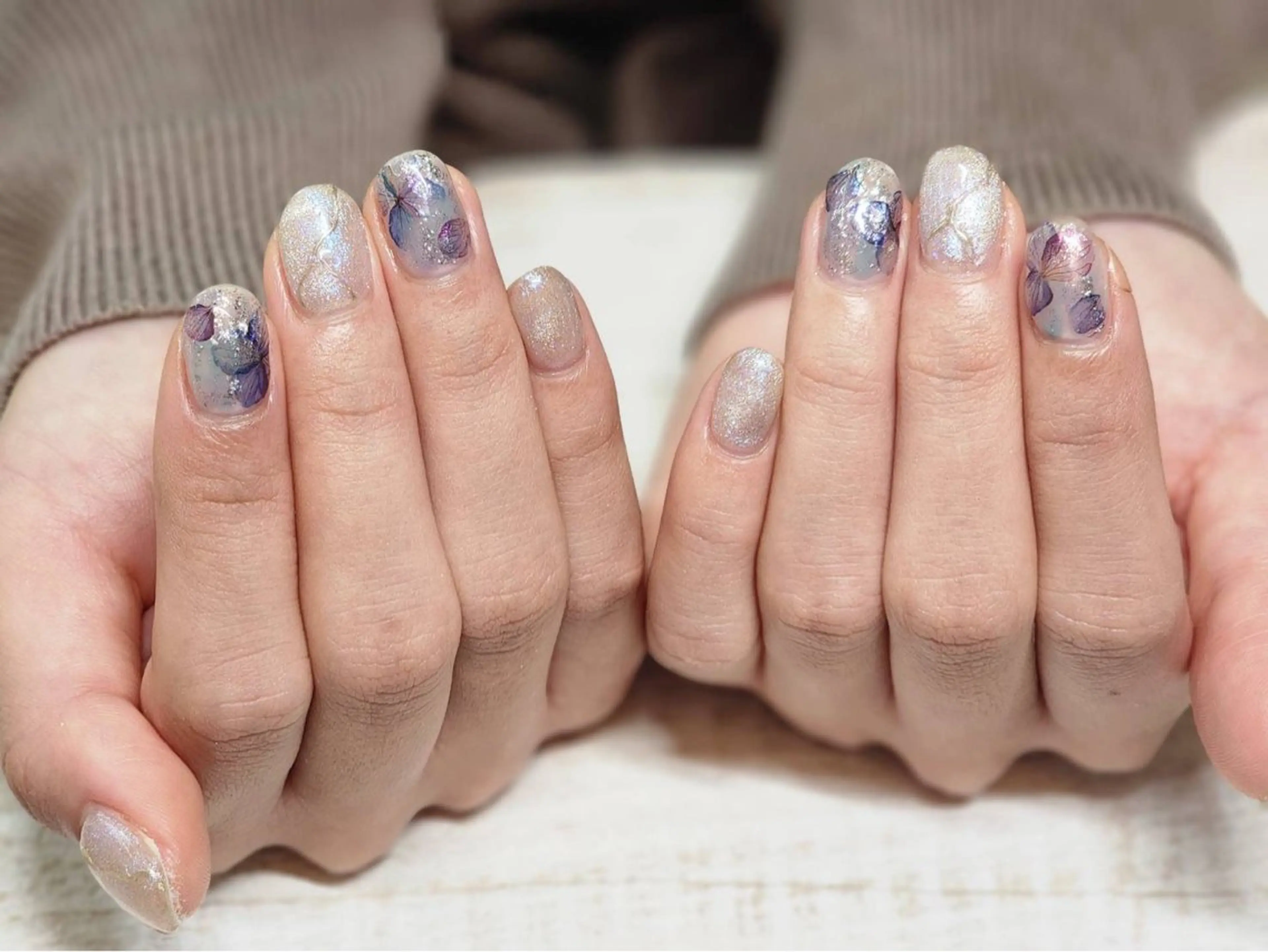 ネイル ハンドネイル LoveNaii広島店所属・LoveNail HIROSHIMAのネイルデザイン