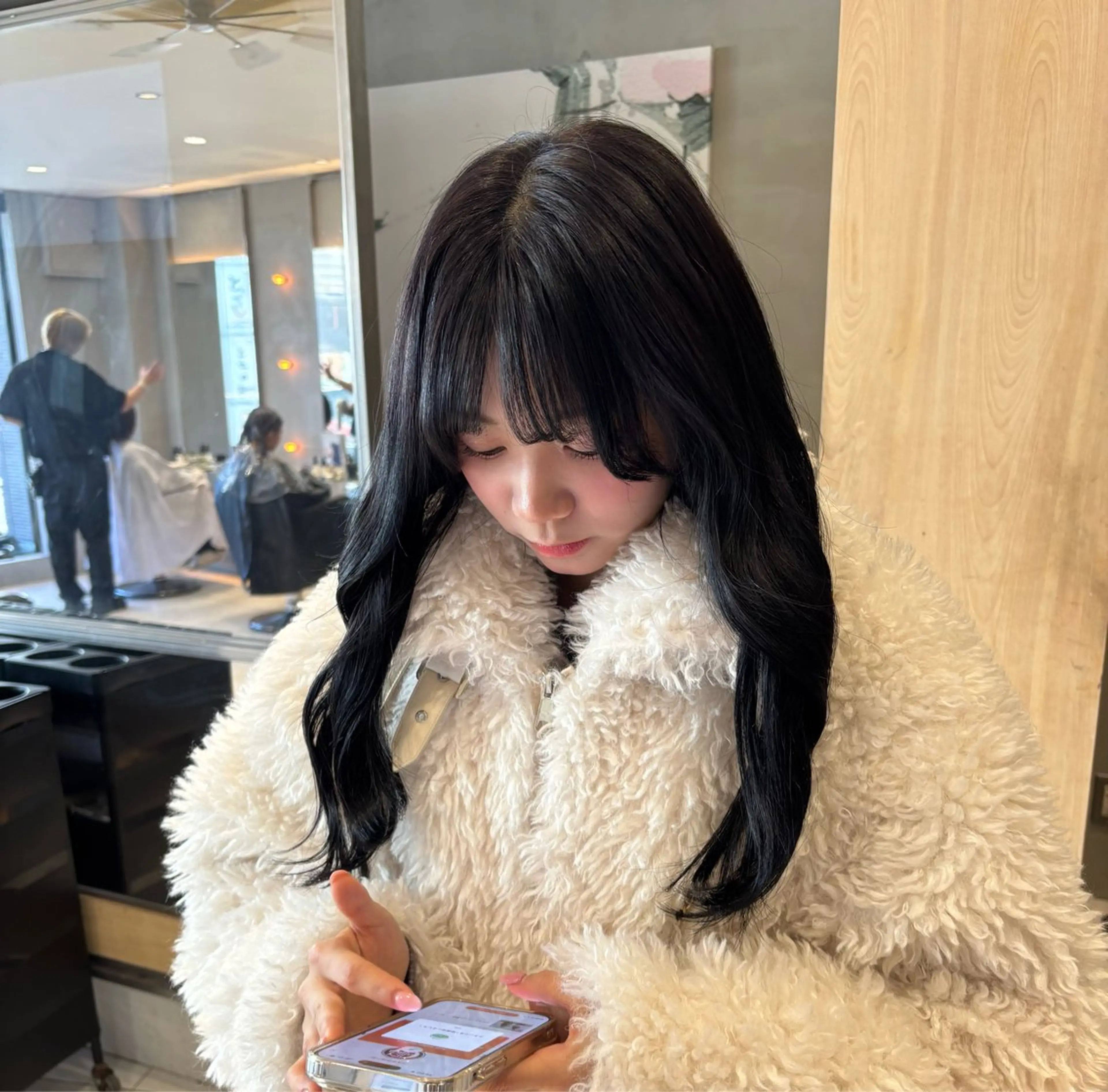 ロング カラー ヘアアレンジ 黒髪 ブルーカラー ブルーブラック ヘアカラー トリートメント ヘッドスパ ヘアセット 艶髪/レイヤーカット 🐣misakiのヘアスタイル