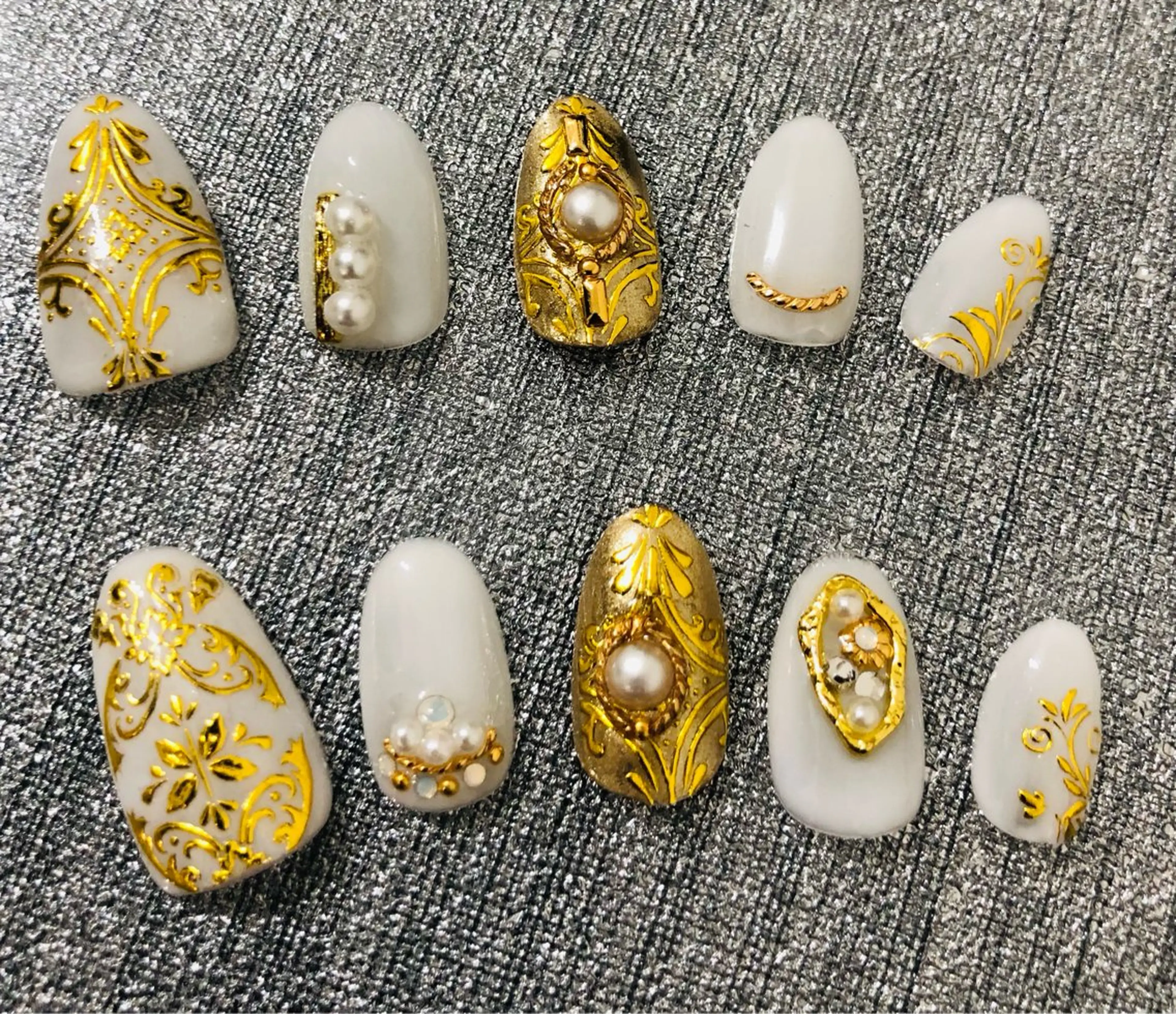 ネイル studio bello所属・studio belloの眉毛・アイブロウイメージ