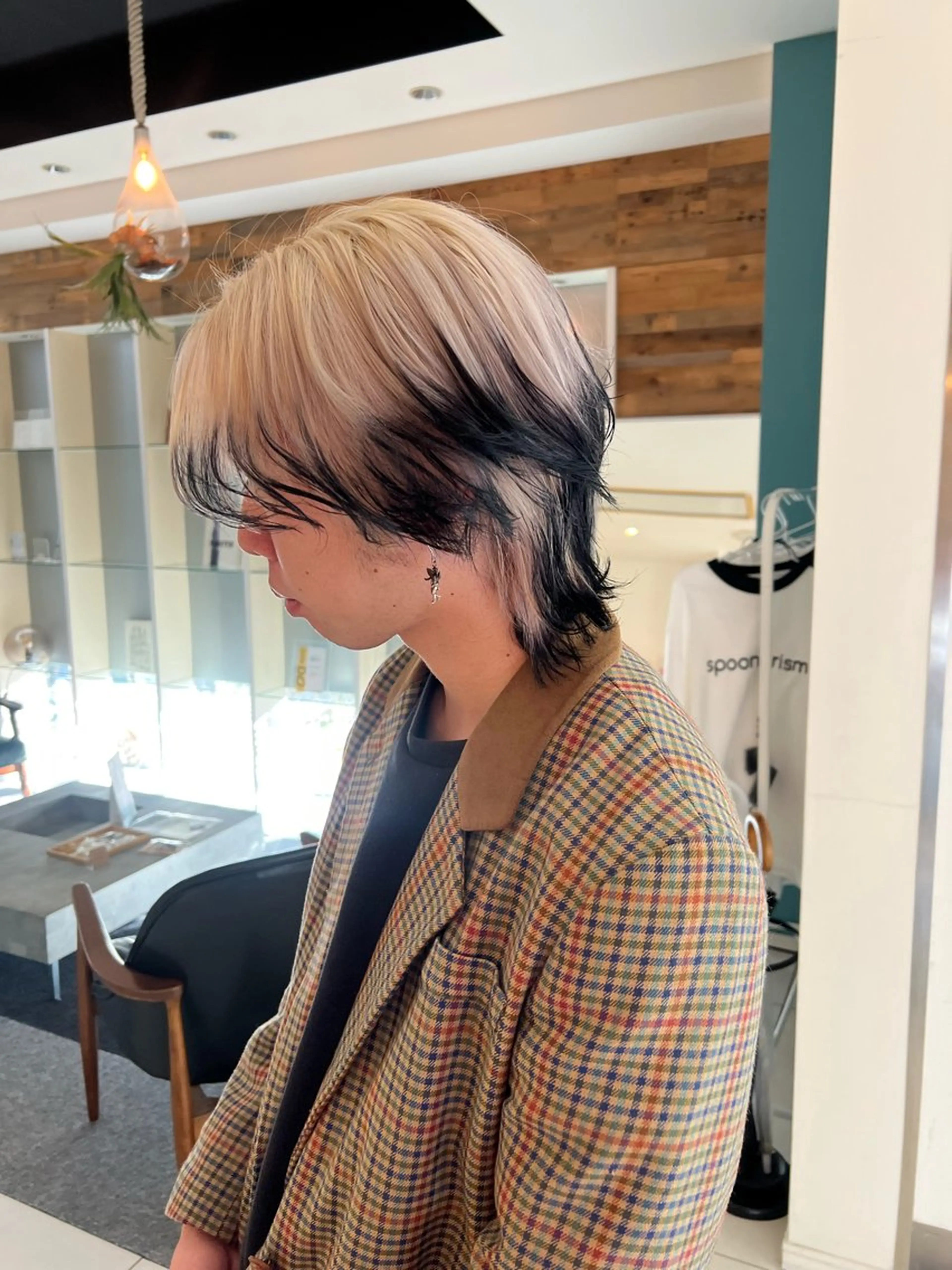 【周りと被らない！】 派手髪・デザインカラーの写真