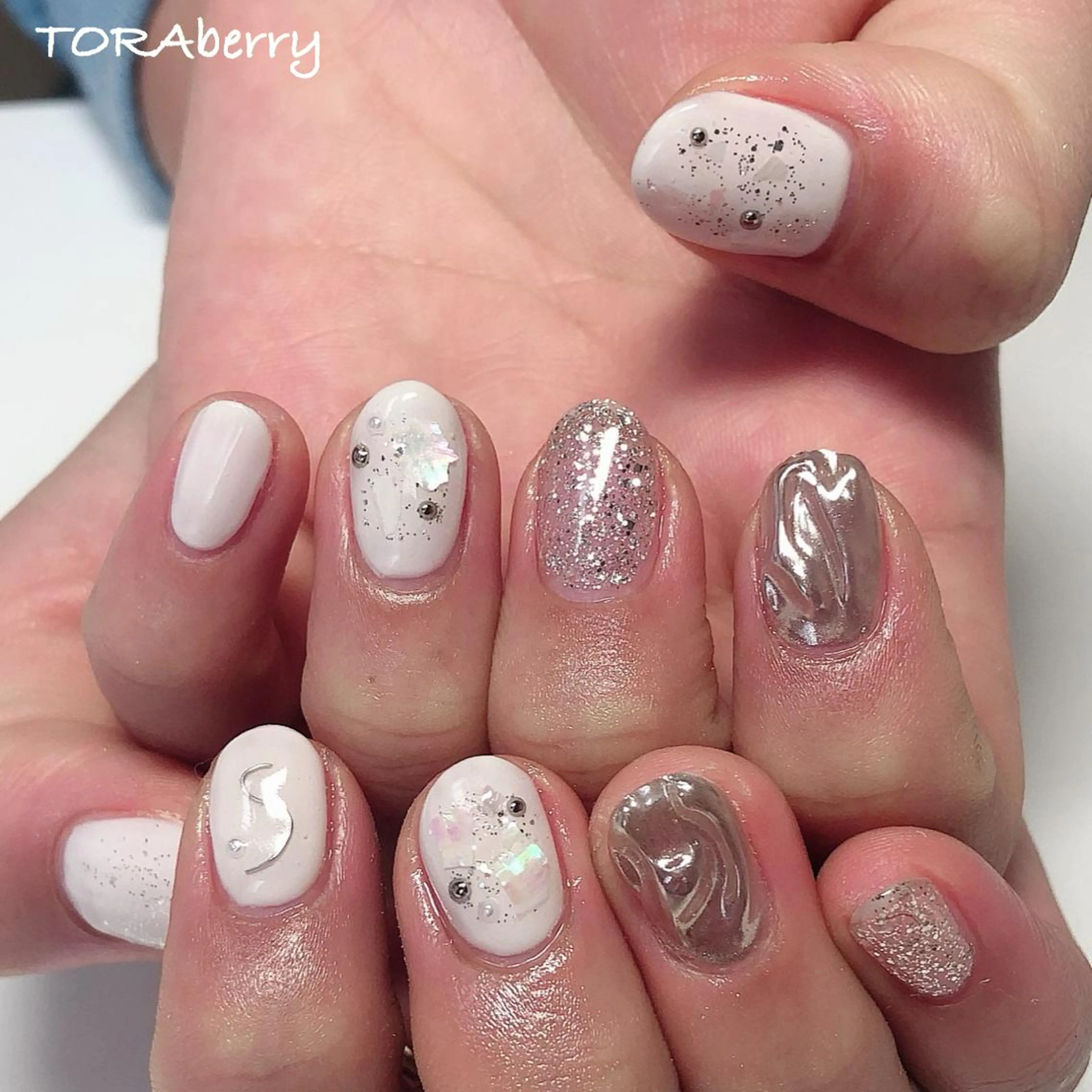 ネイル ハンドネイル ネイリスト なつみのネイルデザイン