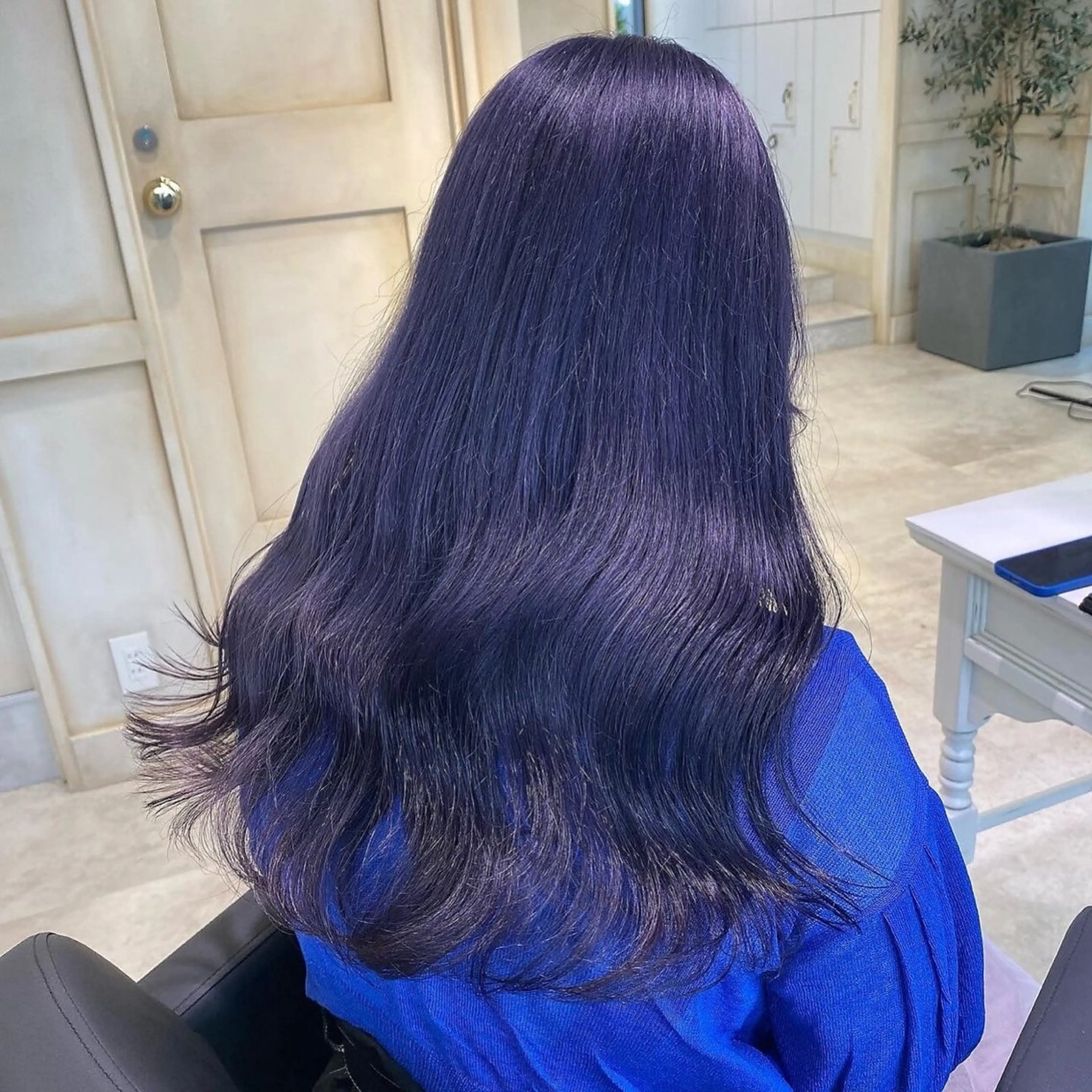 ロング カラー ブリーチ ブルーカラー ハイトーンカラー 💖ブリーチ/暖色 𝐘𝐮𝐢💖のヘアスタイル