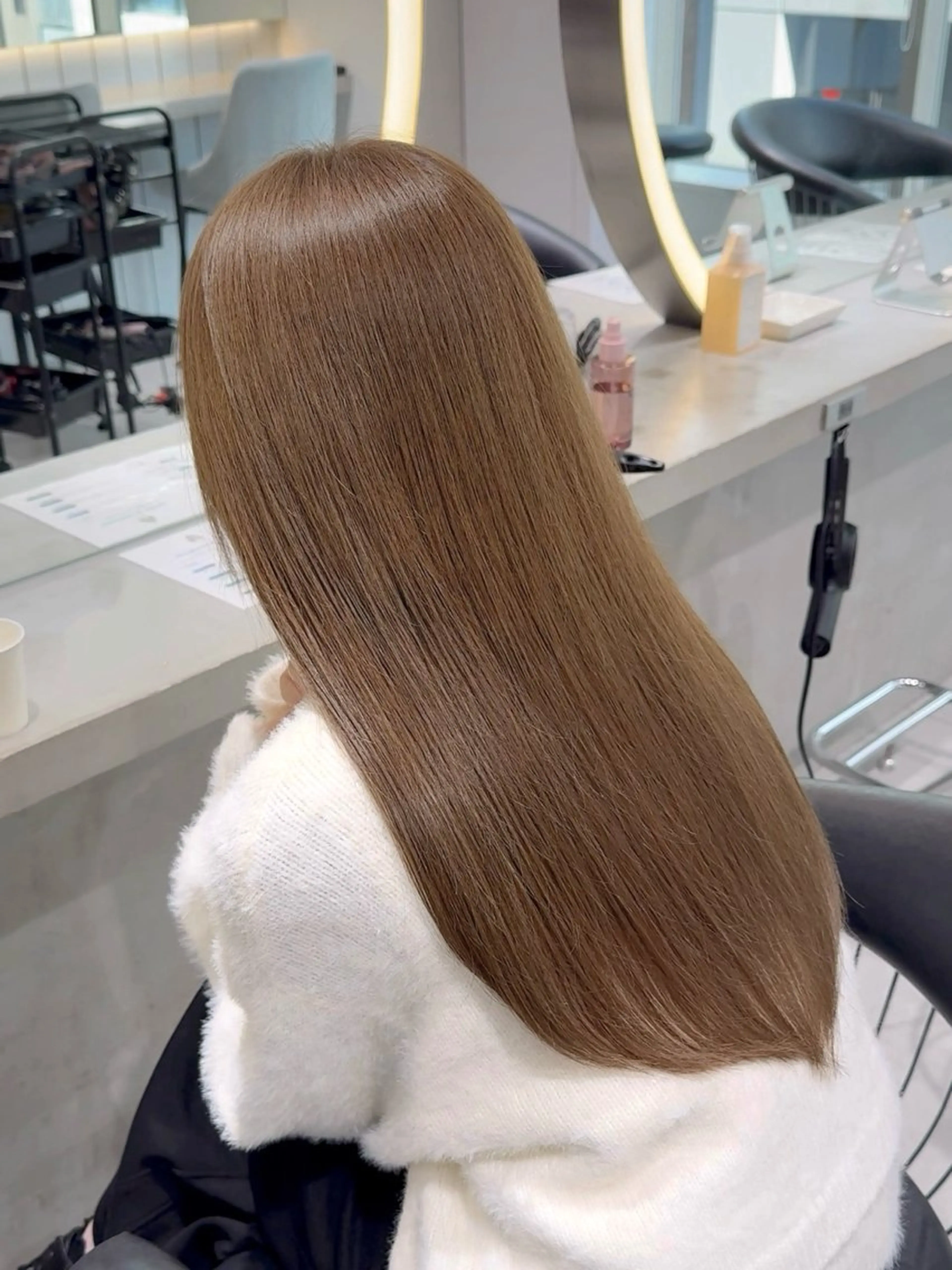 ロング カラー ブリーチ 透明感カラー ブリーチなしカラー 顔周りカット ヘアカラー ユナ / lond uluのヘアスタイル