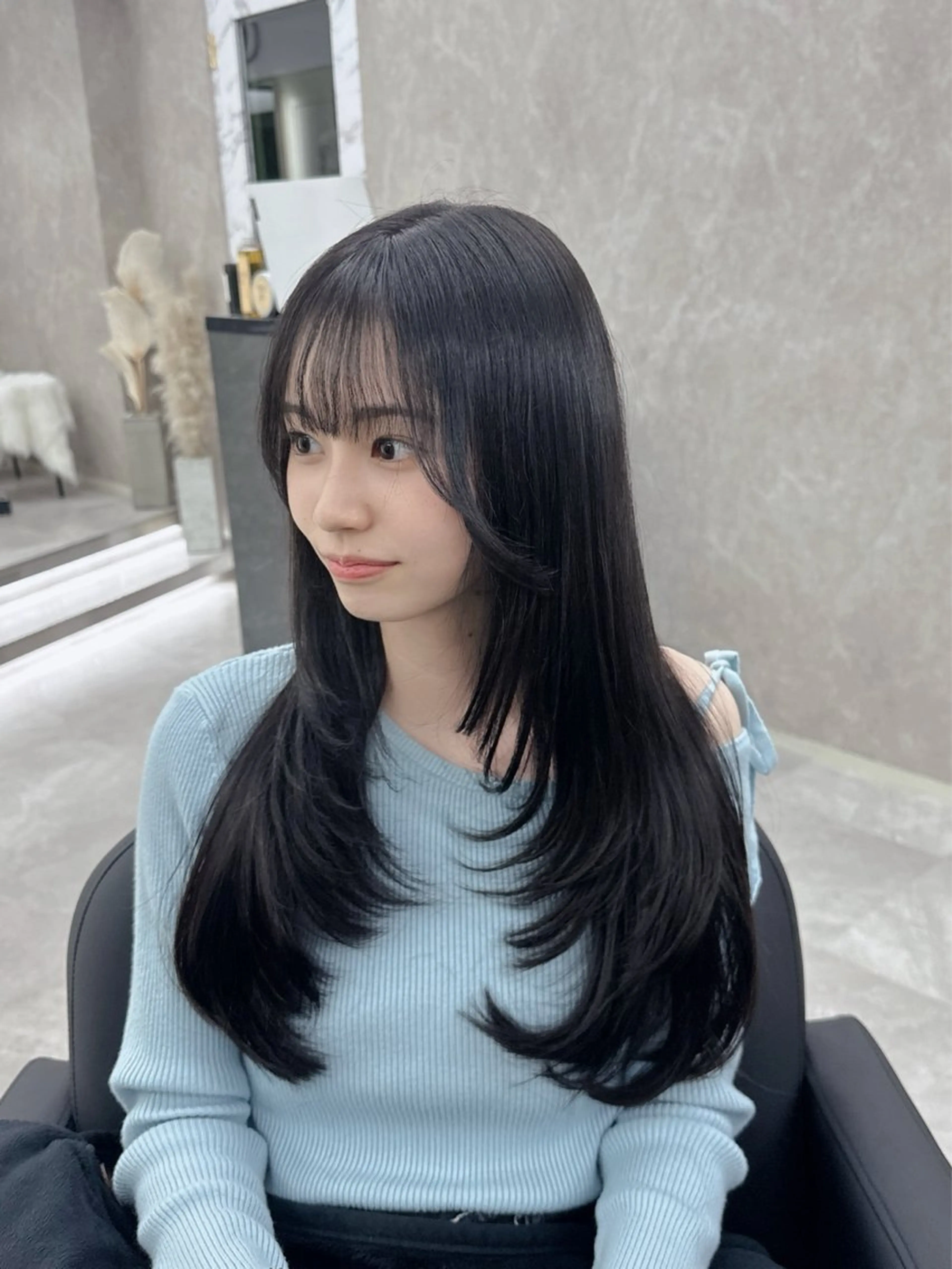 ロング 顔まわりレイヤー 顔周りカット 韓国風ヘア レイヤーカット カット ヘアカラー トリートメント なんば/透明感カラー 韓国ヘア/田之上千尋のヘアスタイル