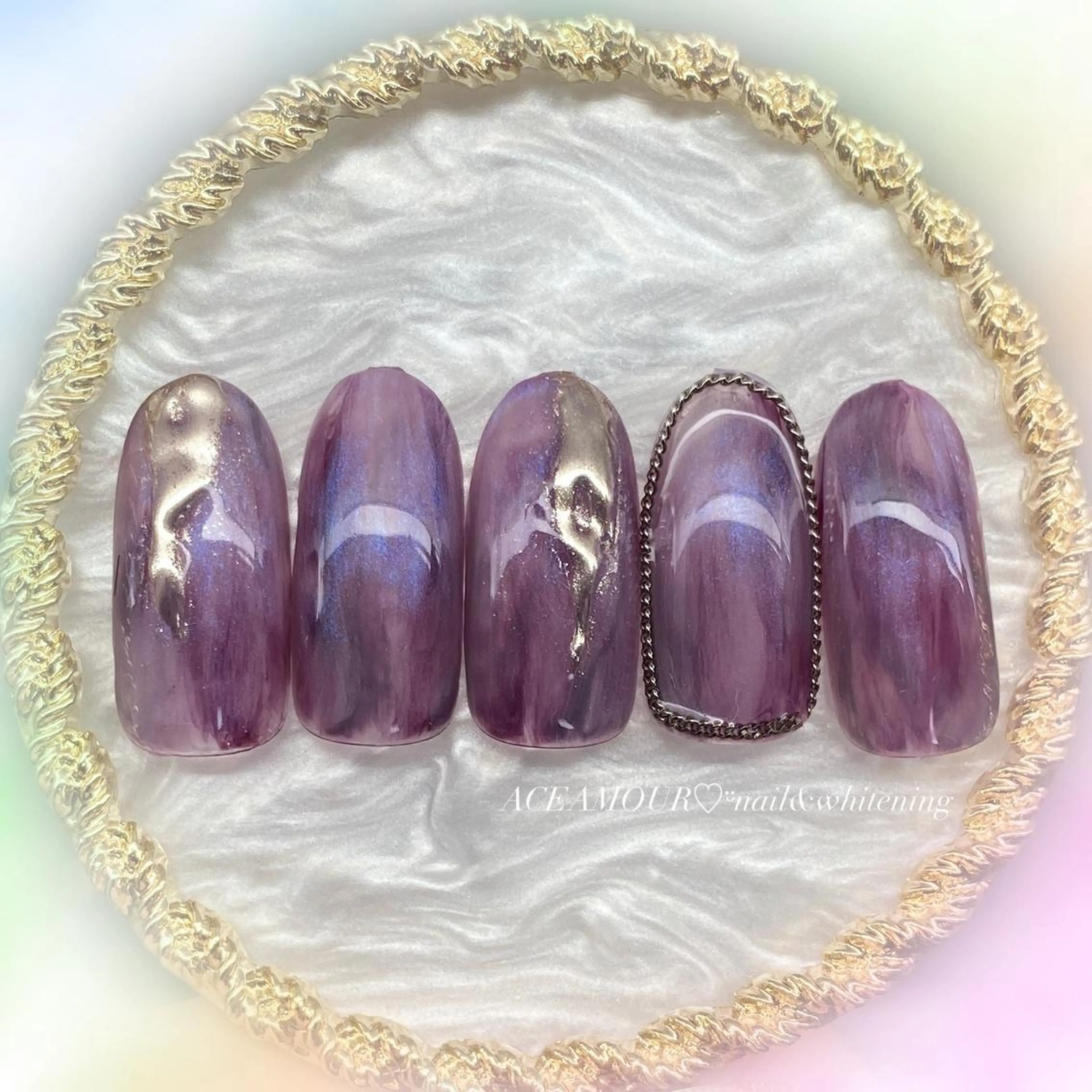 ネイル ミラーネイル ニュアンスネイル パープル シルバー ネイル/耳つぼ /新ホワイトニングのネイルデザイン