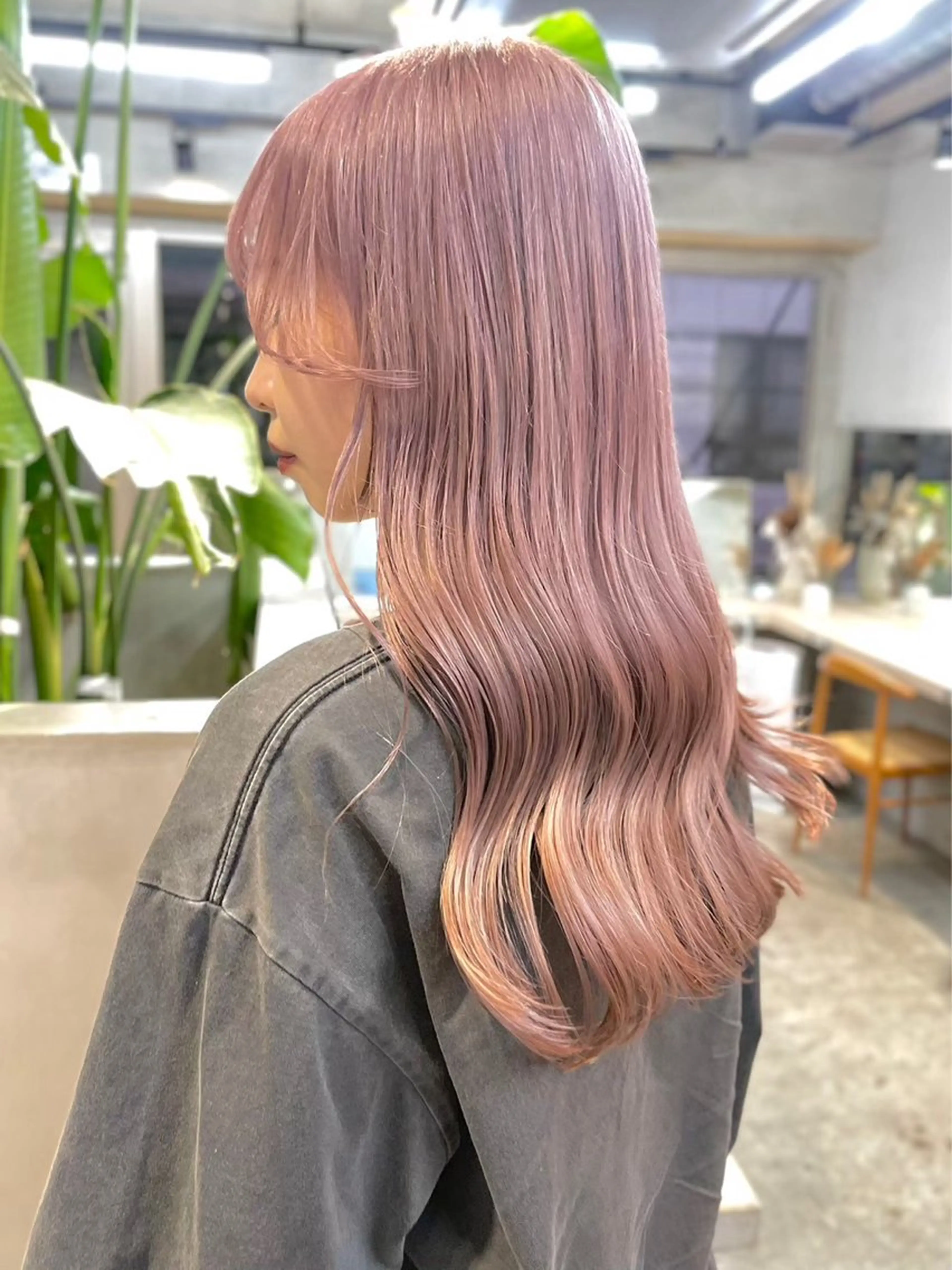 ロング カラー 🐯ミルクティーベー ジュ/大雅🐯のヘアスタイル