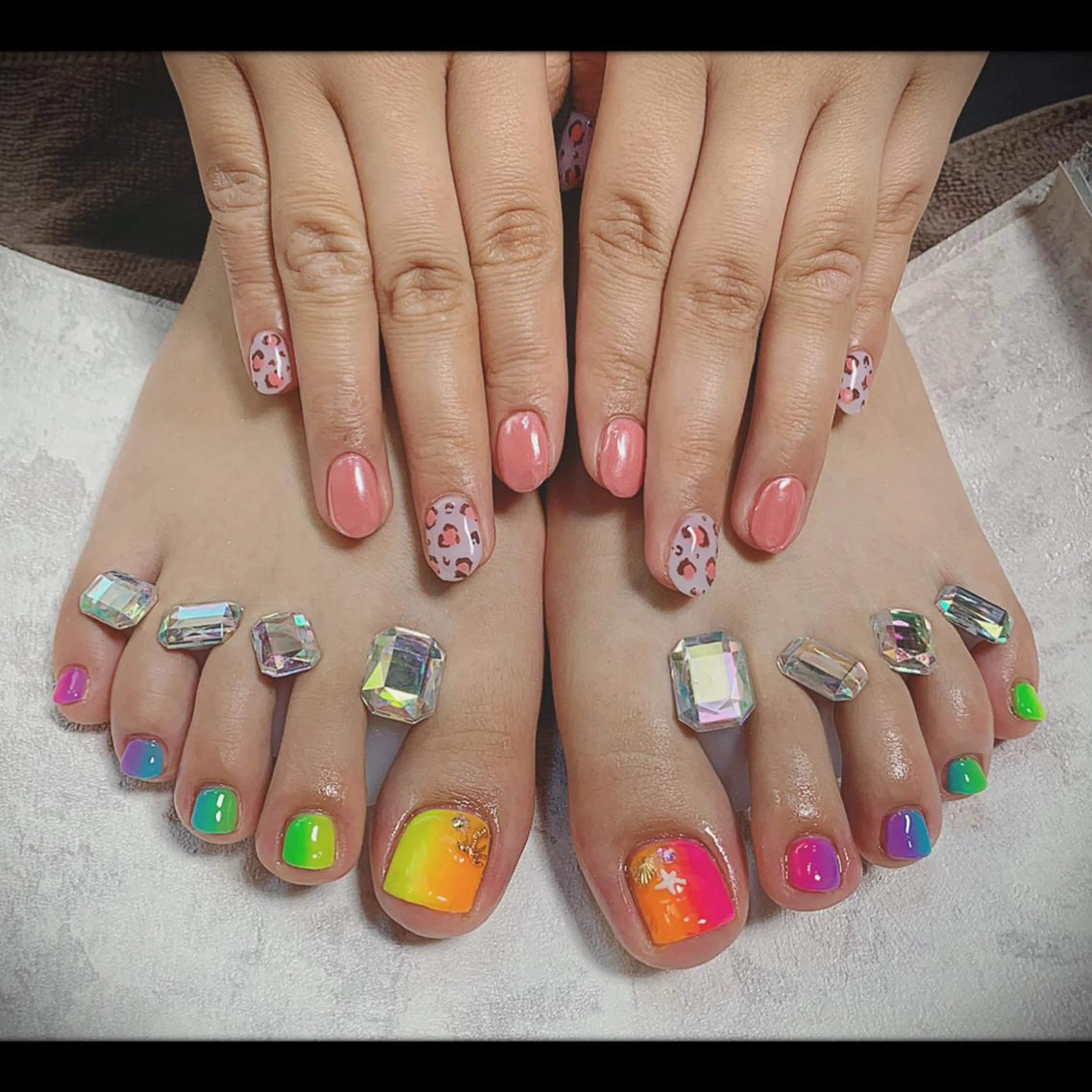 ネイル アニマル柄 グラデーション M nail 市原市ちはら台のネイルデザイン