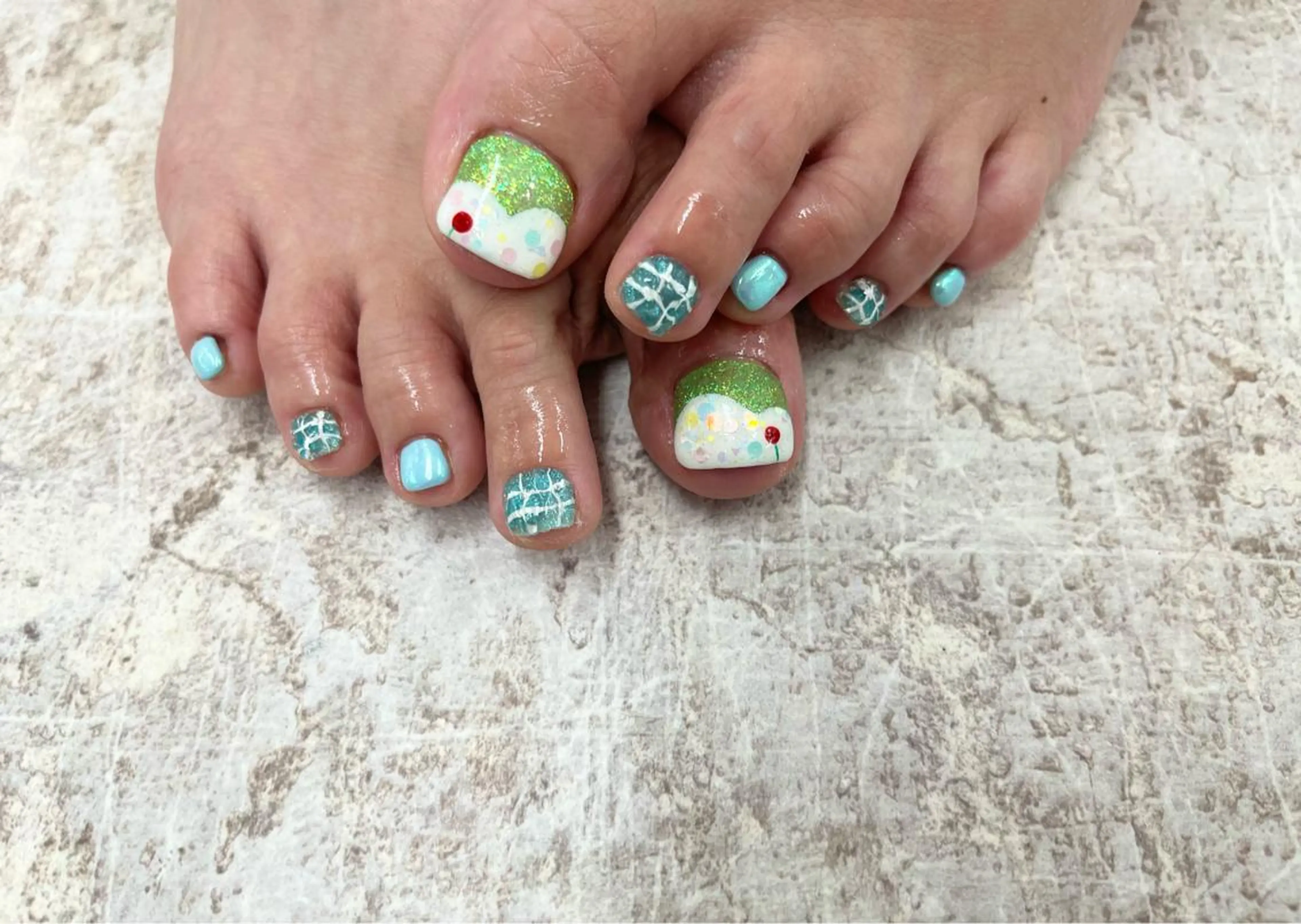 ネイル Basic町田本店 Suzunaのネイルデザイン