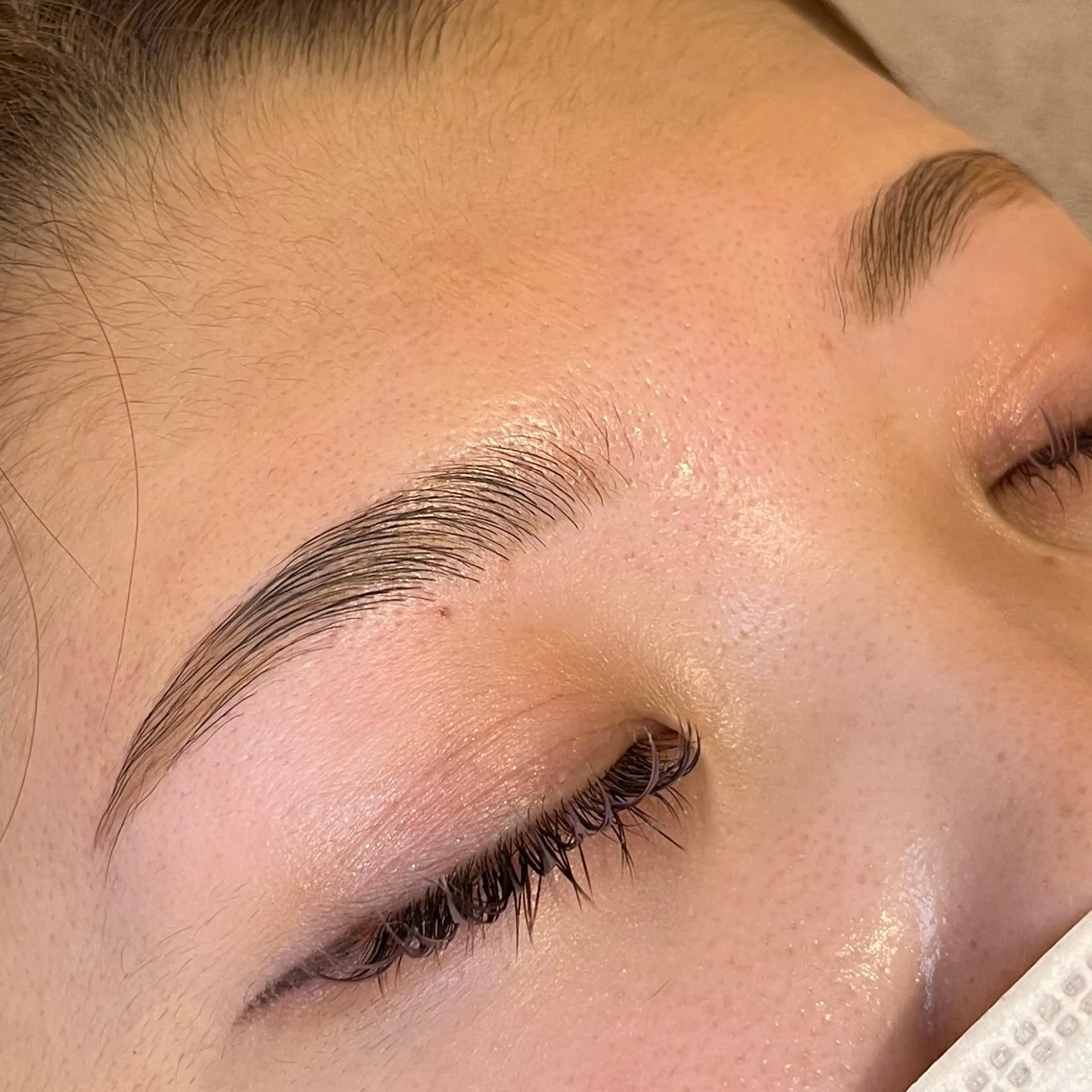 アイブロウ ハリウッドブロウリフト diar blue茅ヶ崎店所属・diarblue 今村の眉毛・アイブロウイメージ