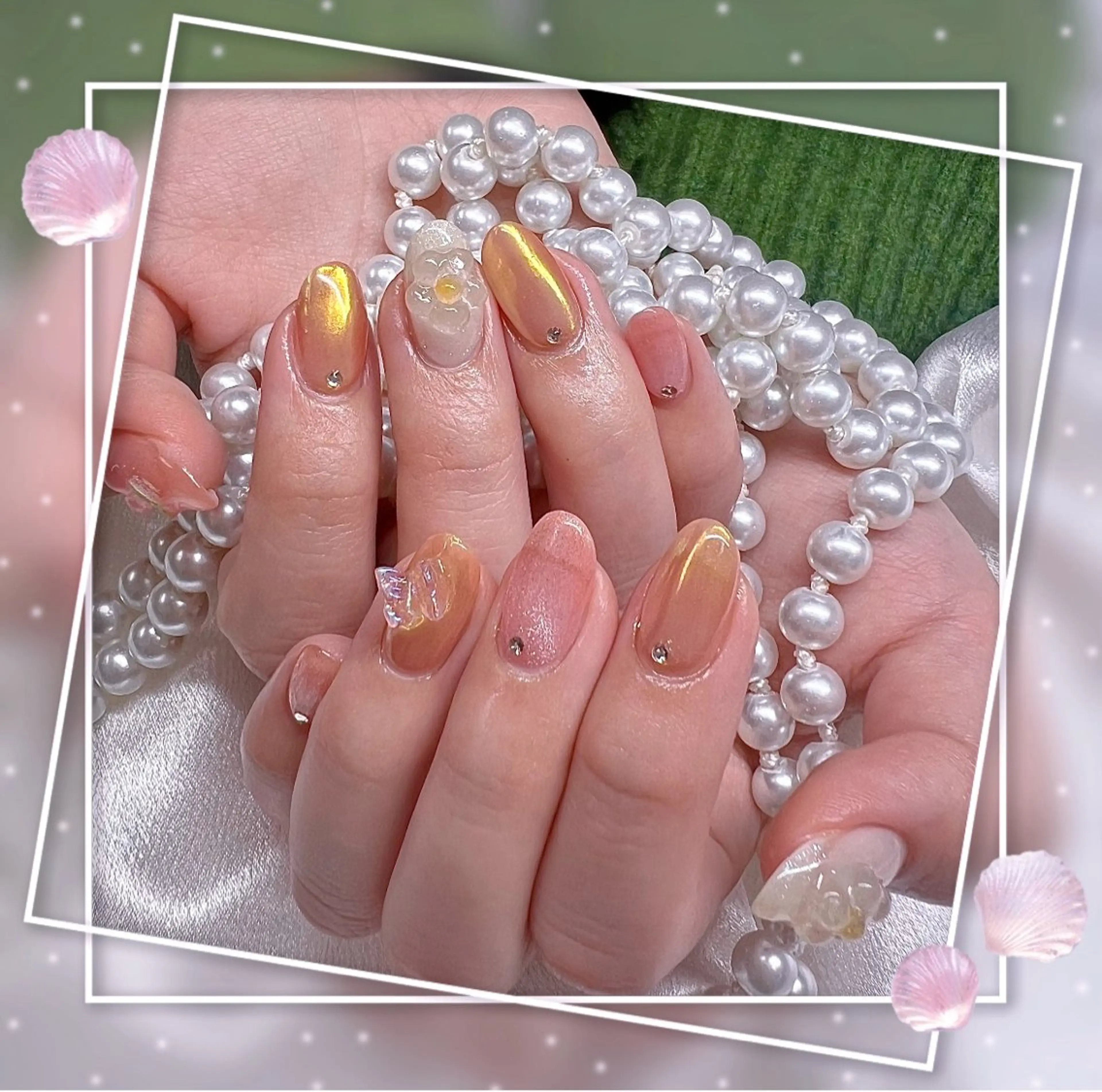 ネイル フラワーネイル グラデーション キラキラネイル 韓国ネイル マグネットネイル ハンドネイル ハンドケア Chill Nailsalonのネイルデザイン