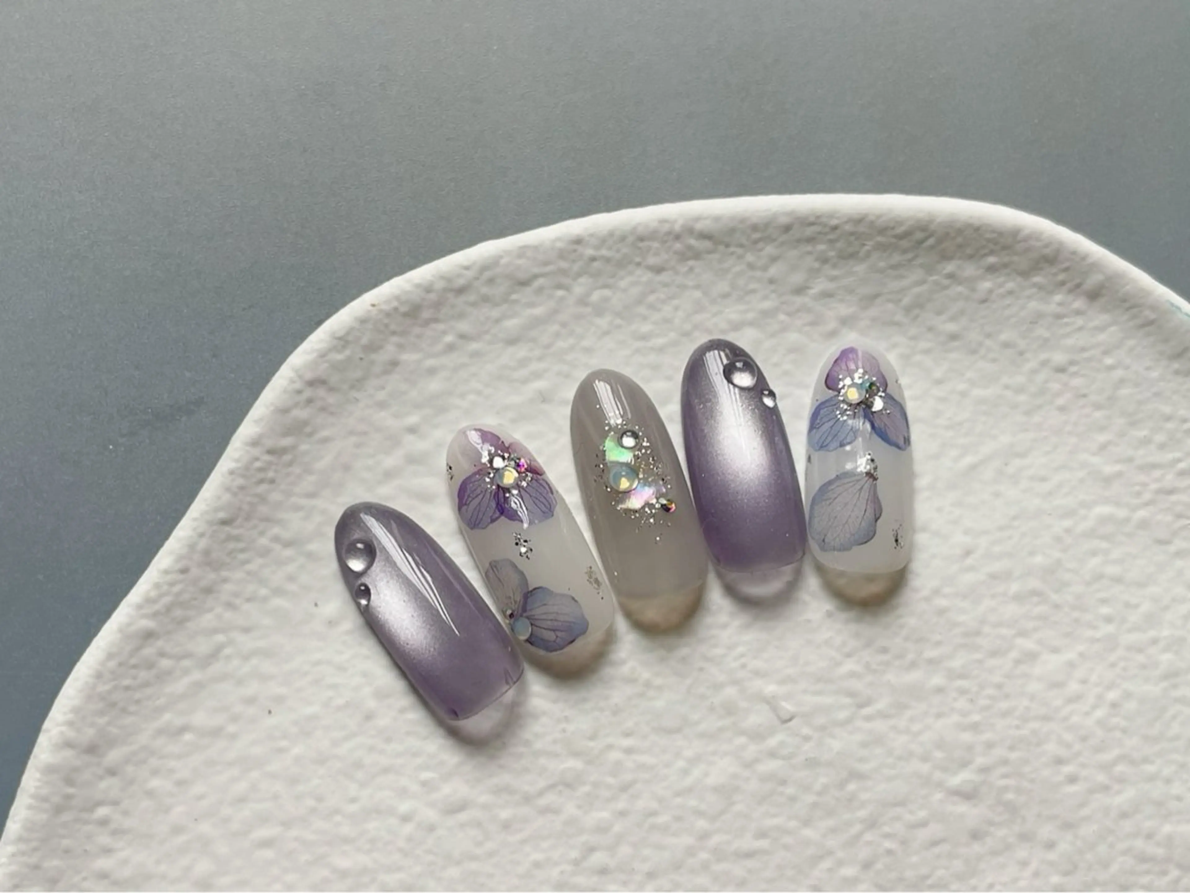 ネイル フラワーネイル マグネットネイル ハンドネイル Toone hair所属・TooneNAIL Makiのネイルデザイン