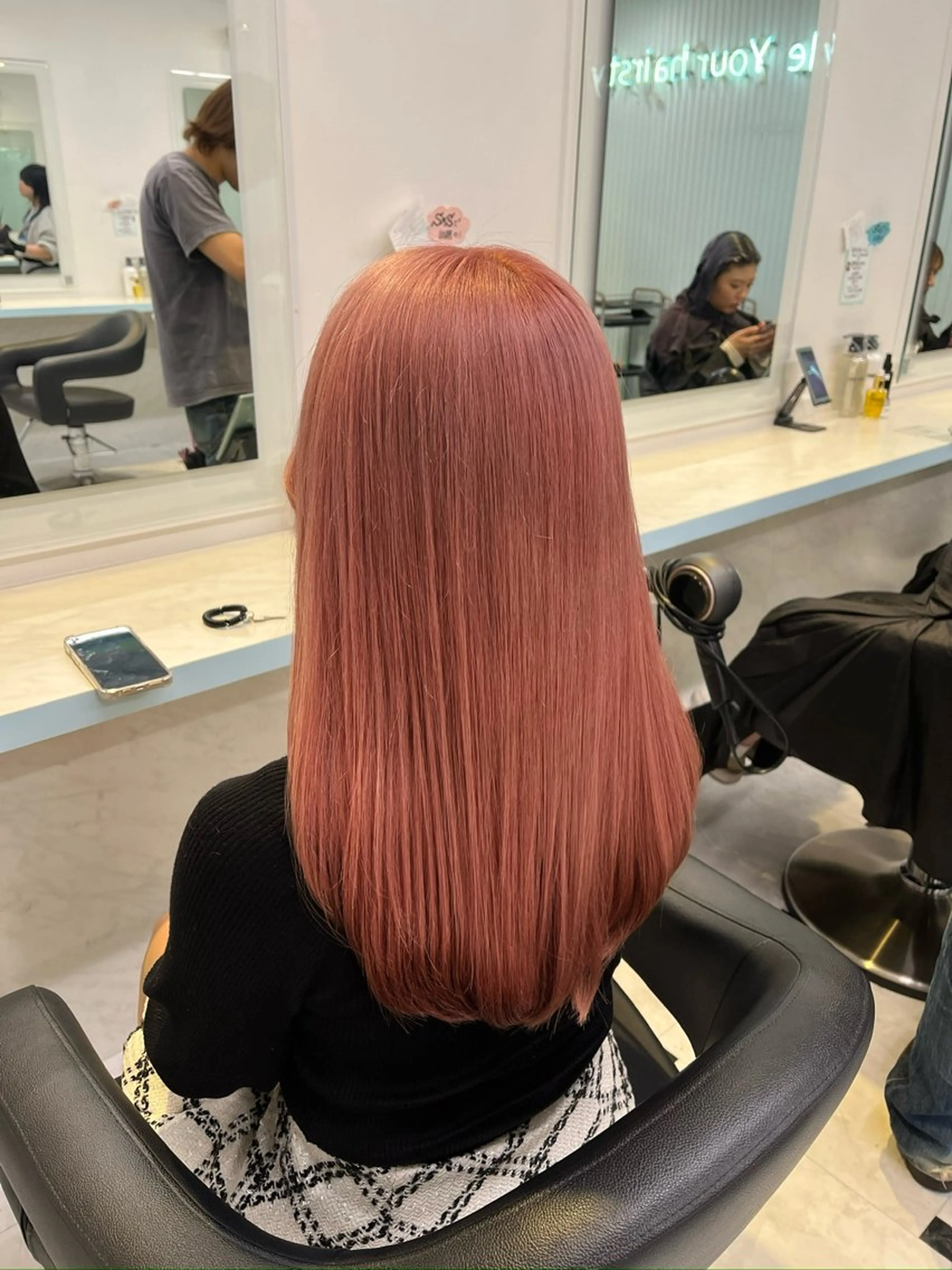 ロング カラー ヘアカラー トリートメント ブリーチカラー 🩵MIZUKIのヘアスタイル