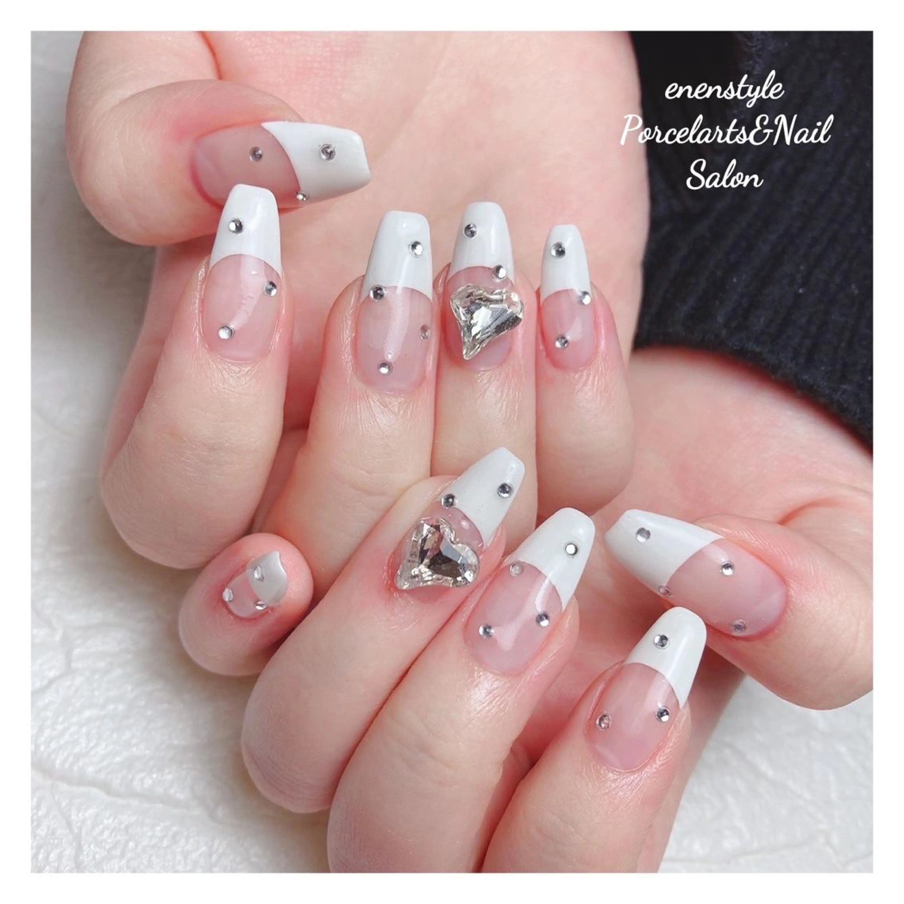 ミディアム ネイル 👑enen style👑のネイルデザイン