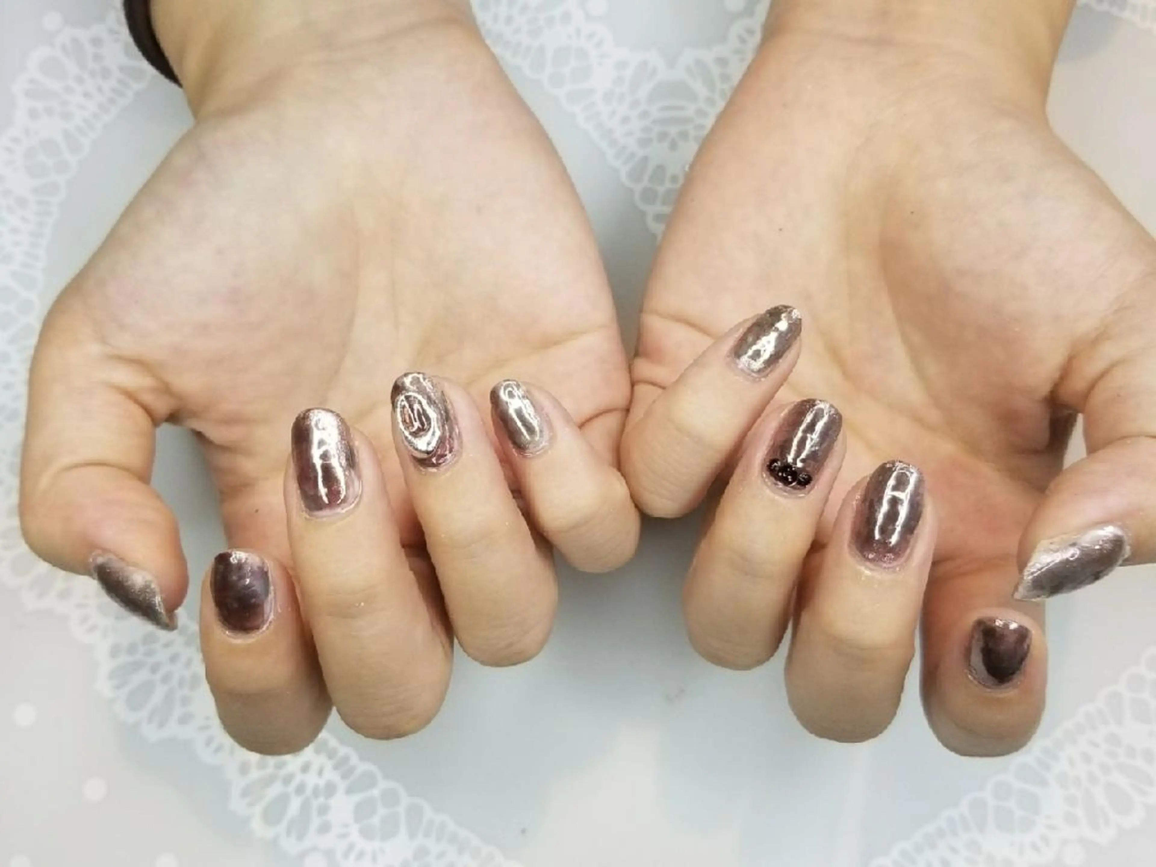 ネイル ミラーネイル ニュアンスネイル milly nail （予約担当)のネイルデザイン