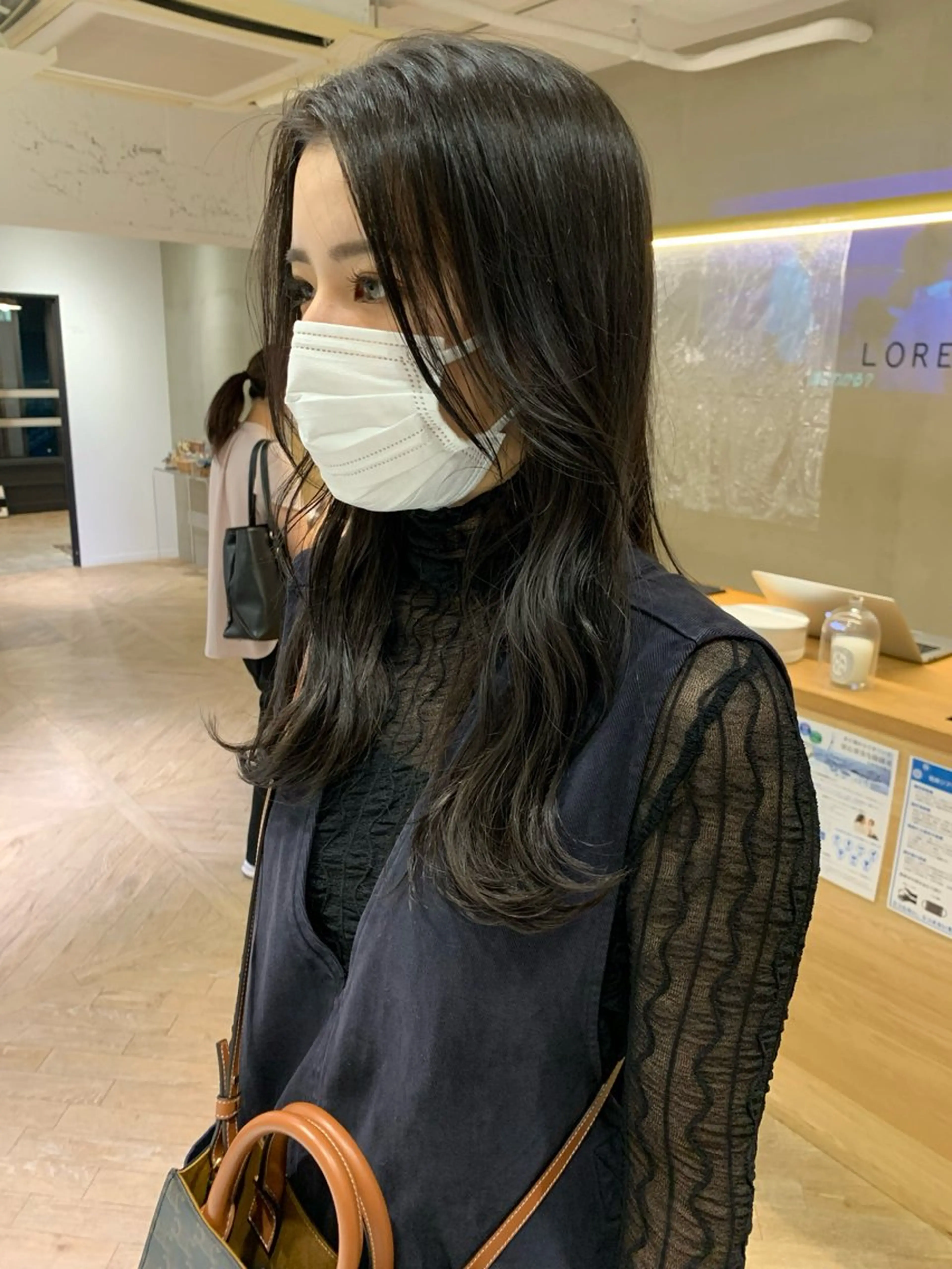 ロング LOREN＋透明感 オリーブhirokoのヘアスタイル