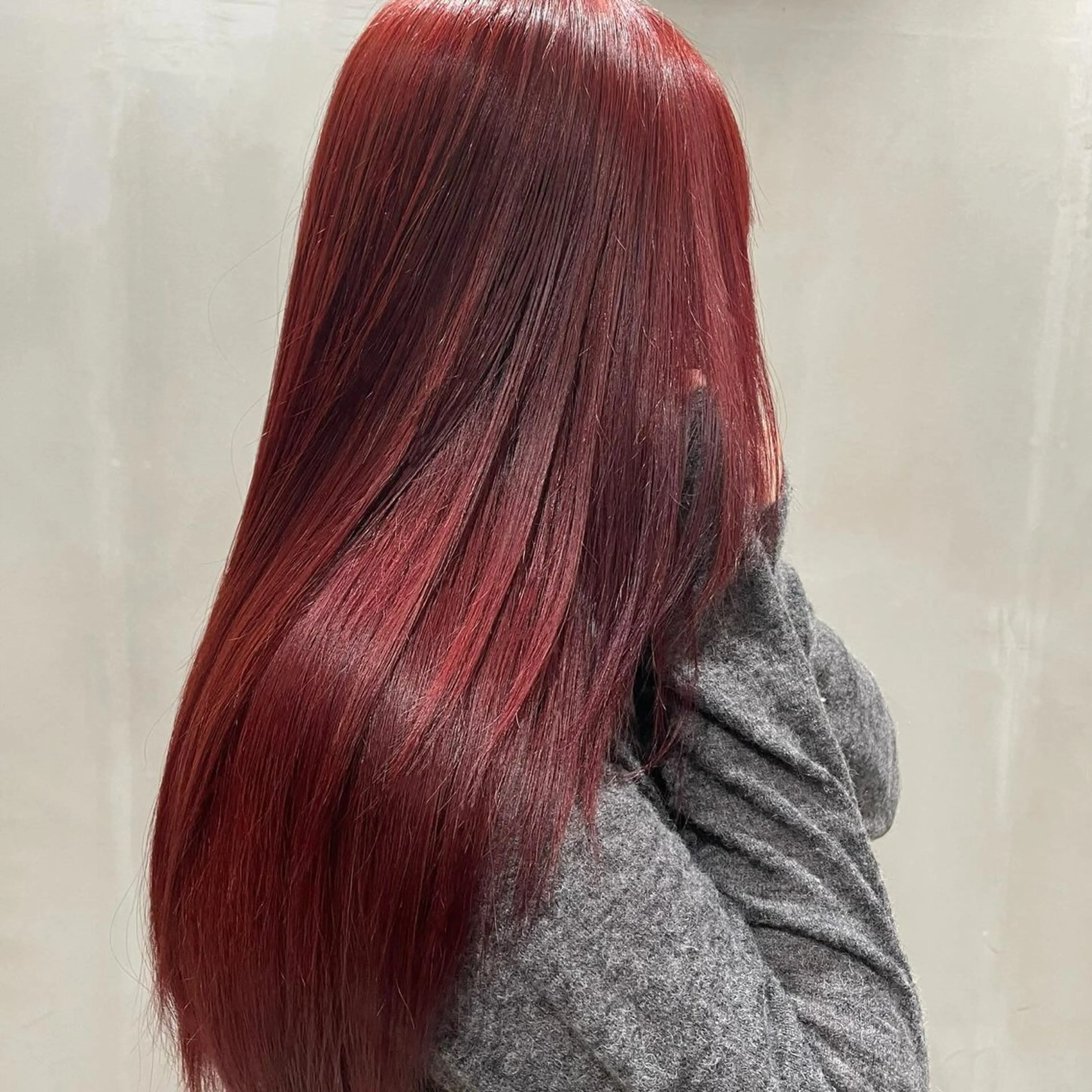 ロング ヘアカラー 🥇KEN /レイヤー/艶カラーのヘアスタイル