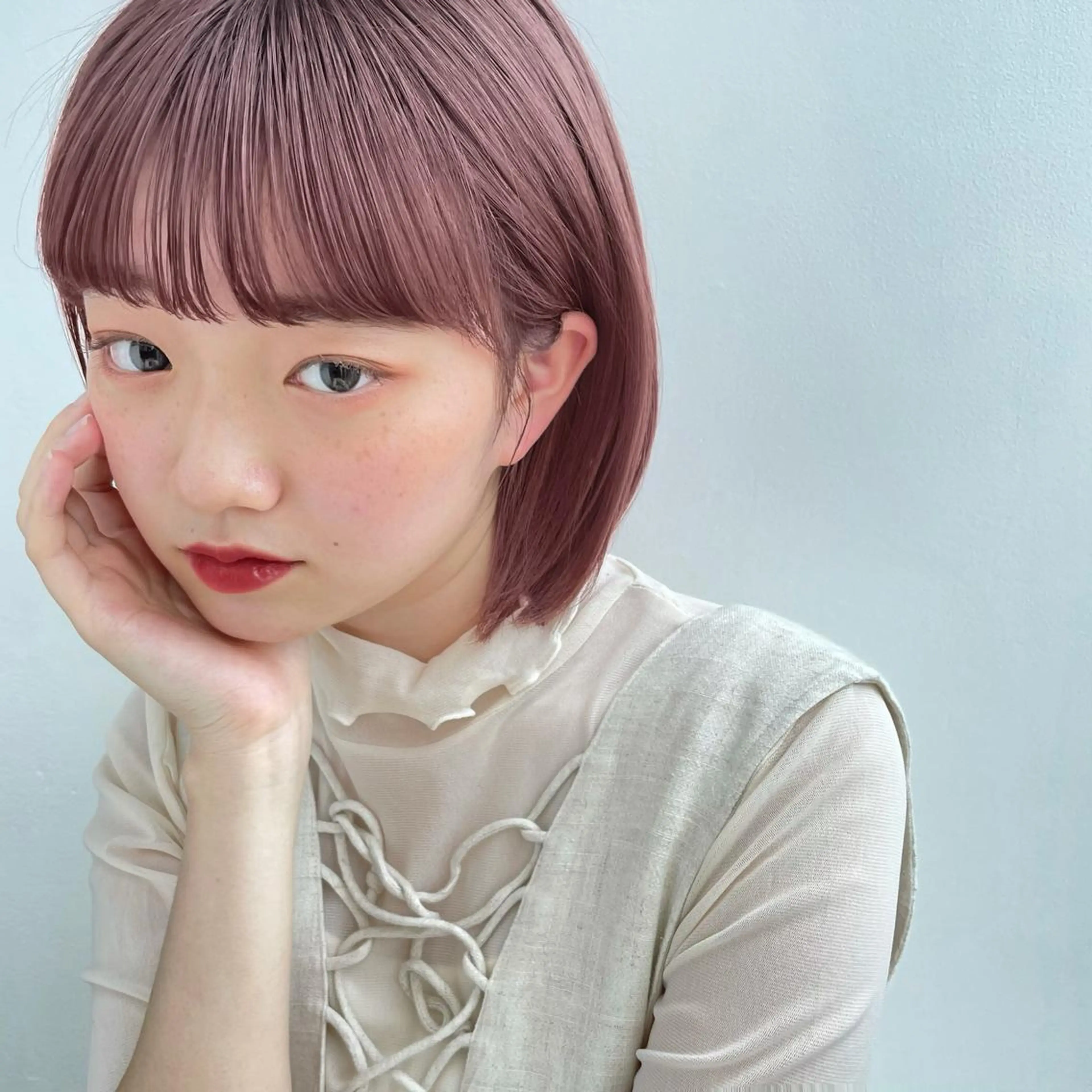 ミディアム カラー ヘアアレンジ ラベンダーカラー ラベンダーピンク ピンクカラー 【柔らか透明感✨/ 似合せ前髪】大石葉月のヘアスタイル