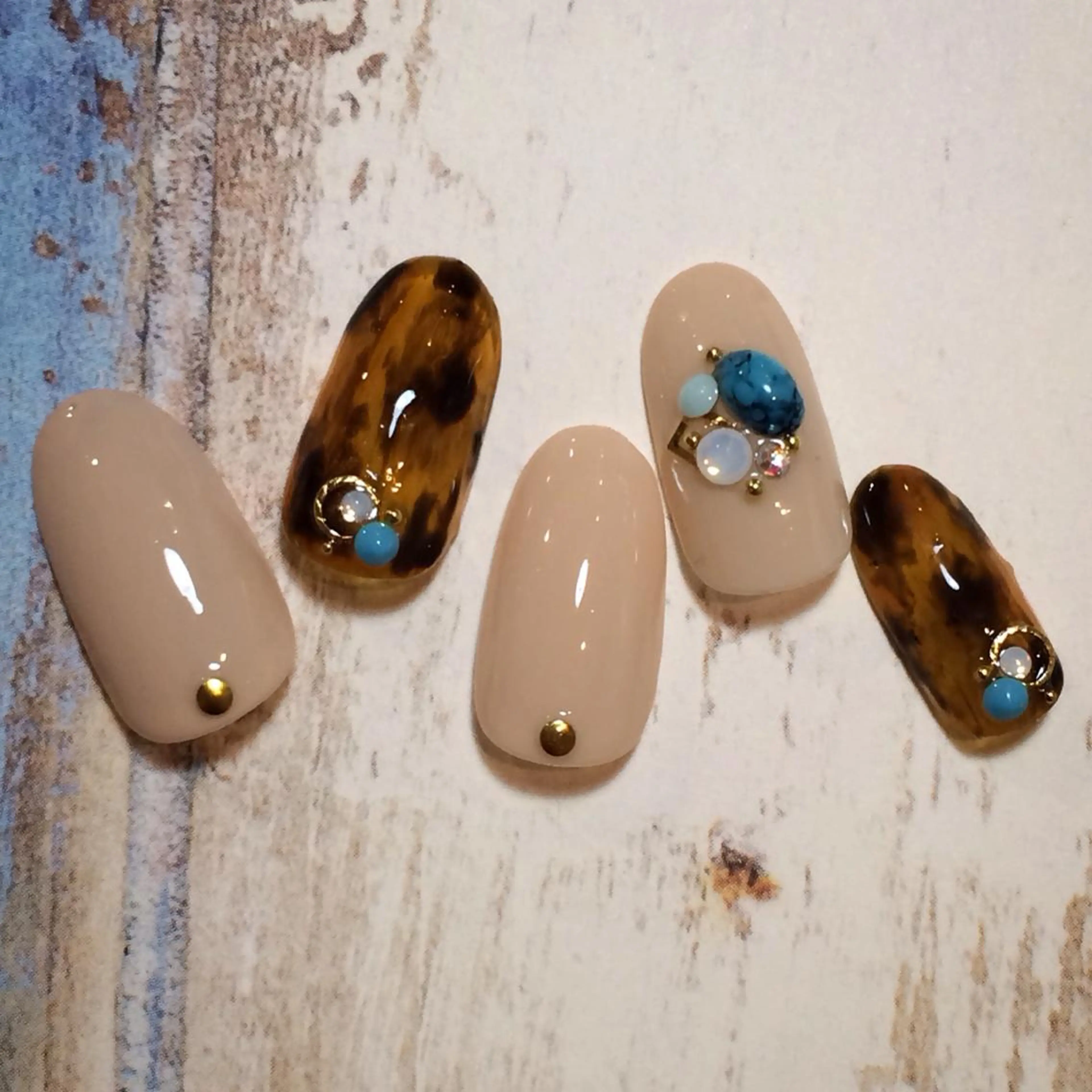 ネイル べっ甲ネイル jdn kayokoのネイルデザイン