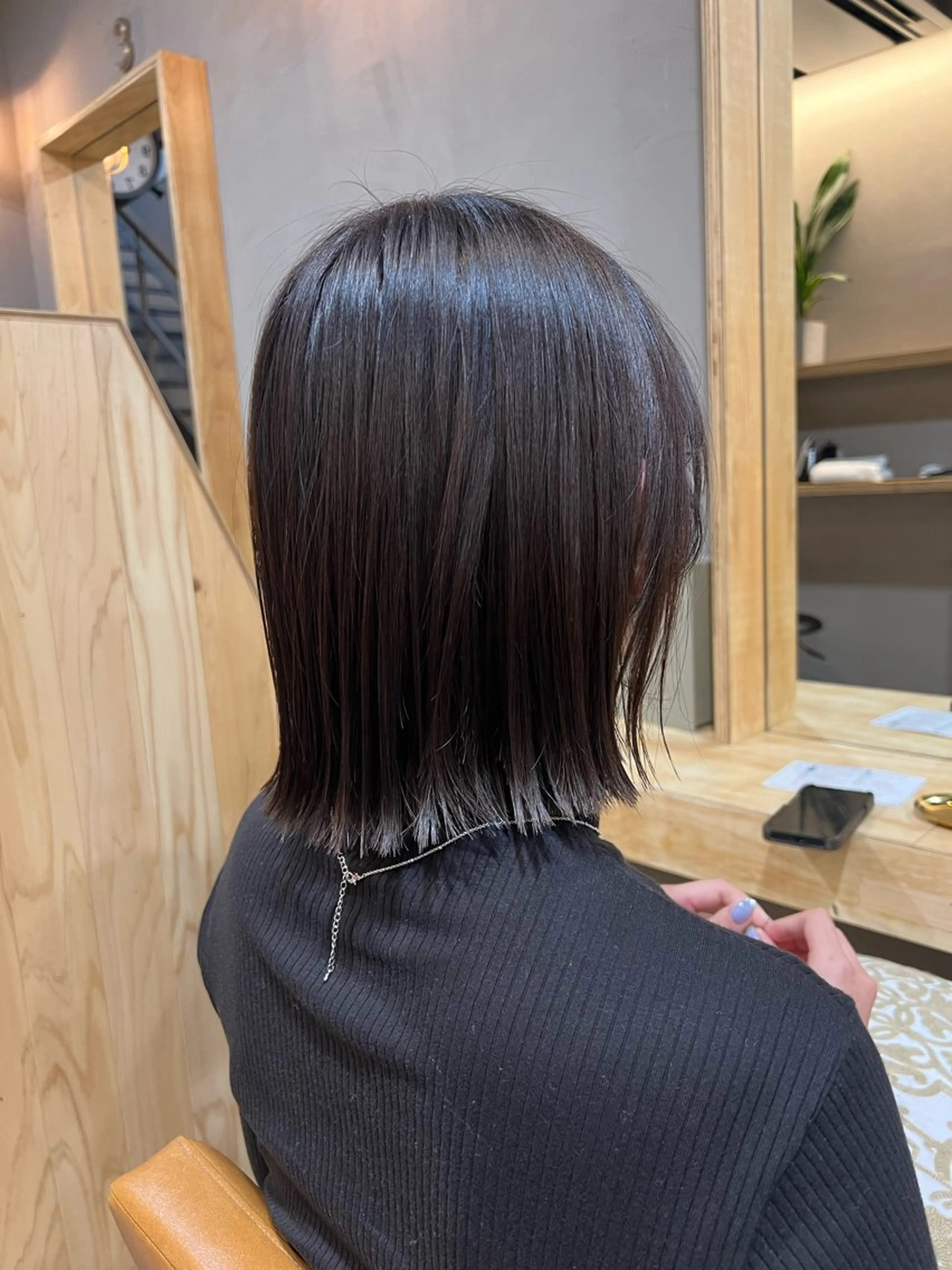 ショート カラー 切りっぱなしボブ ボブ 神戸ボブ✂️ ioe三宮/田 伸佳のヘアスタイル