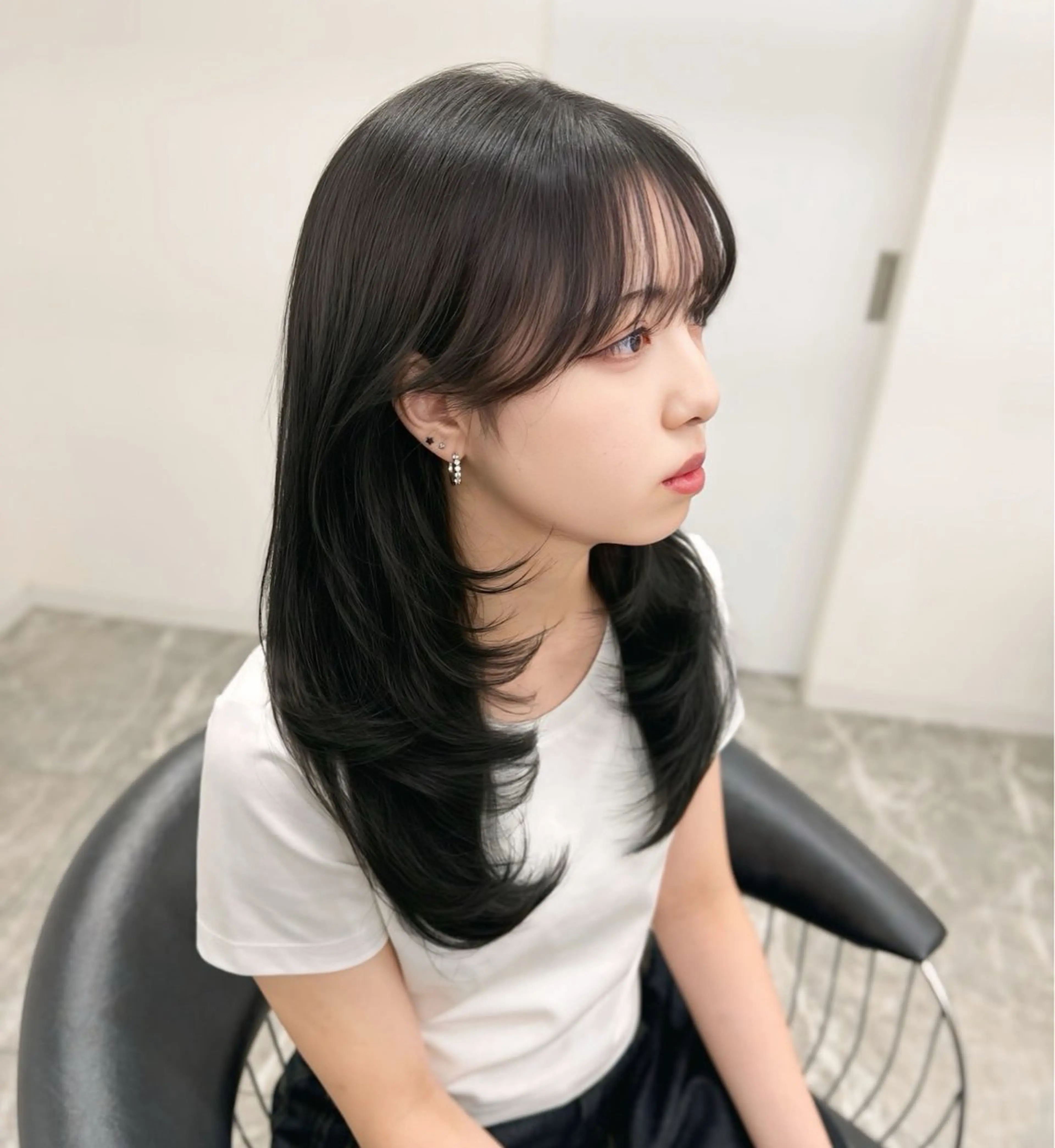 ♡25日まで♡レイヤーカット+透明感カラー+髪質改善トリートメント¥8800の写真