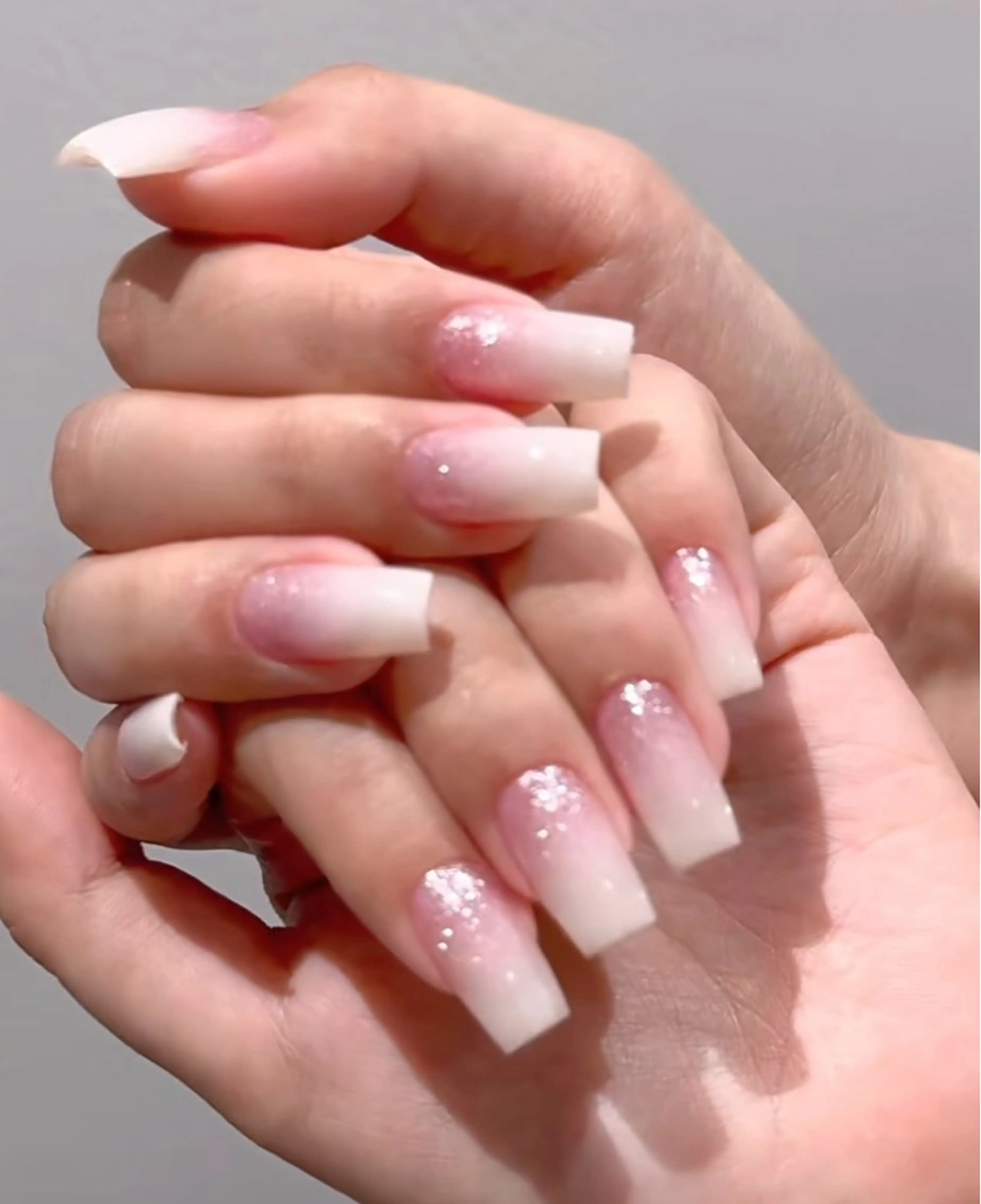 ネイル アートネイル べっ甲ネイル チークネイル 成人式 長さ出し ハンドネイル ハンドケア For you. Nail Salonのネイルデザイン