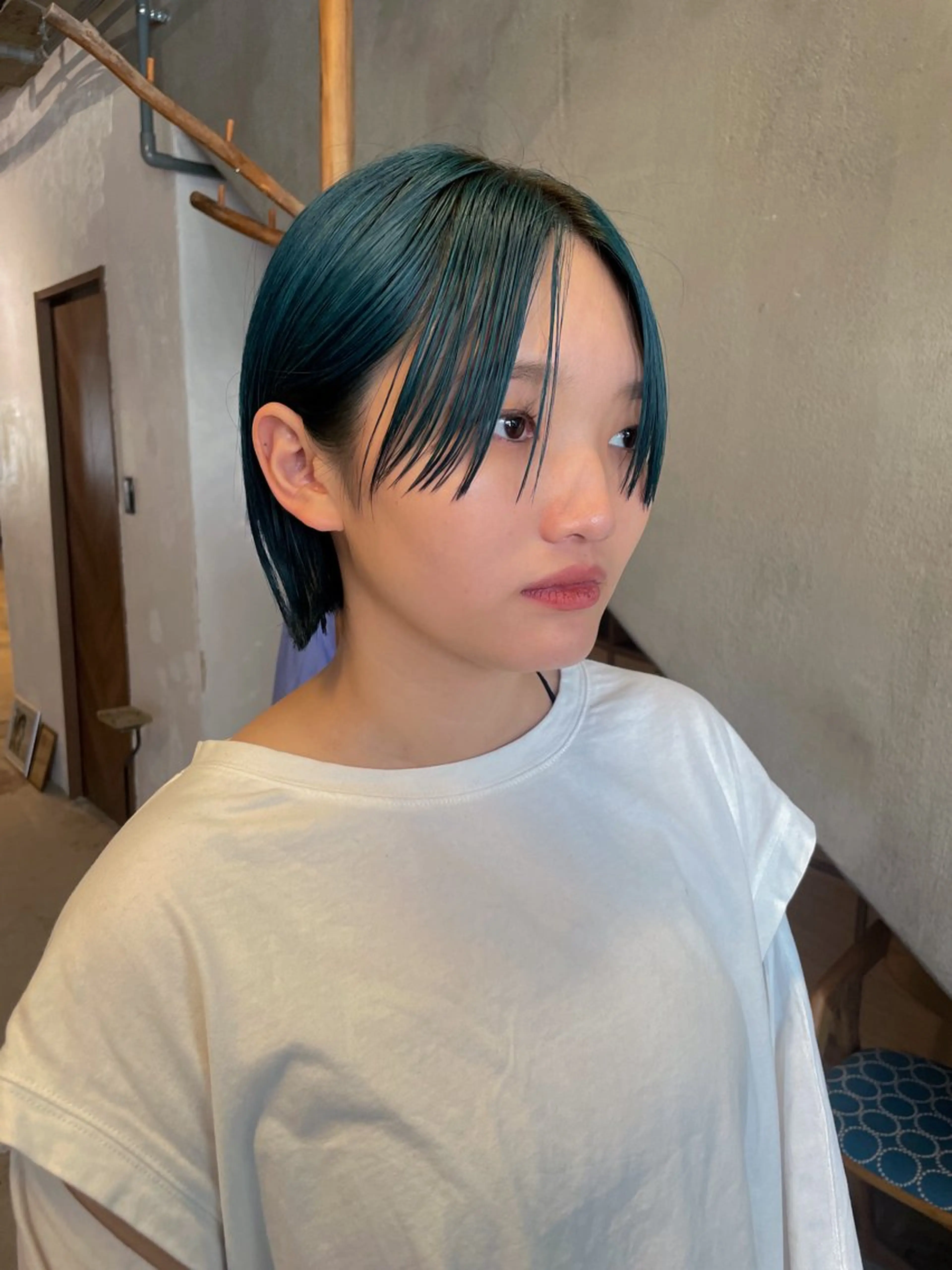 ショート カラー パーマ/レイヤー 岩山丈一郎のヘアスタイル