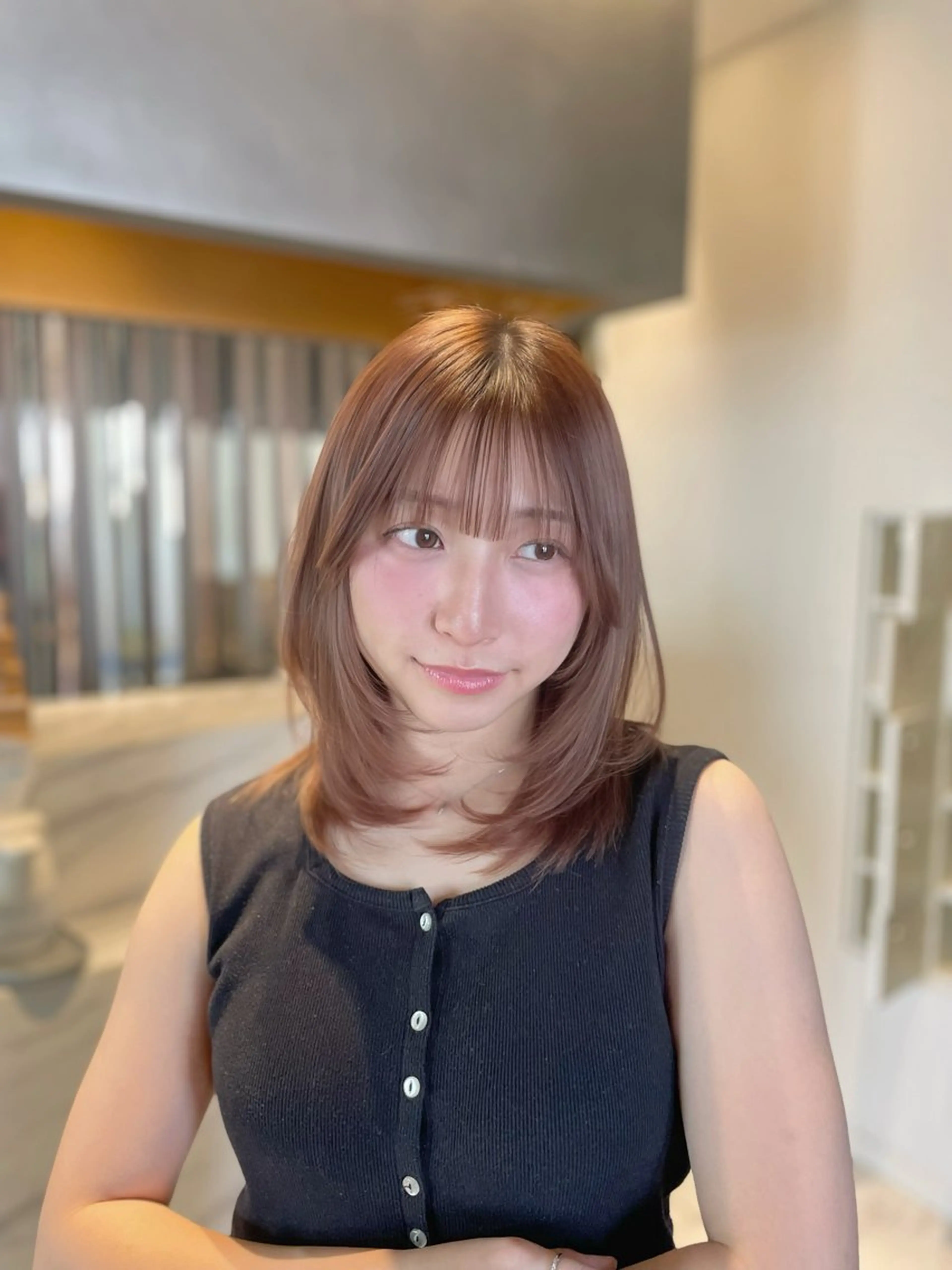 ミディアム レイヤーカット ZA/ZA shinjuku所属・米澤 琉平のヘアスタイル