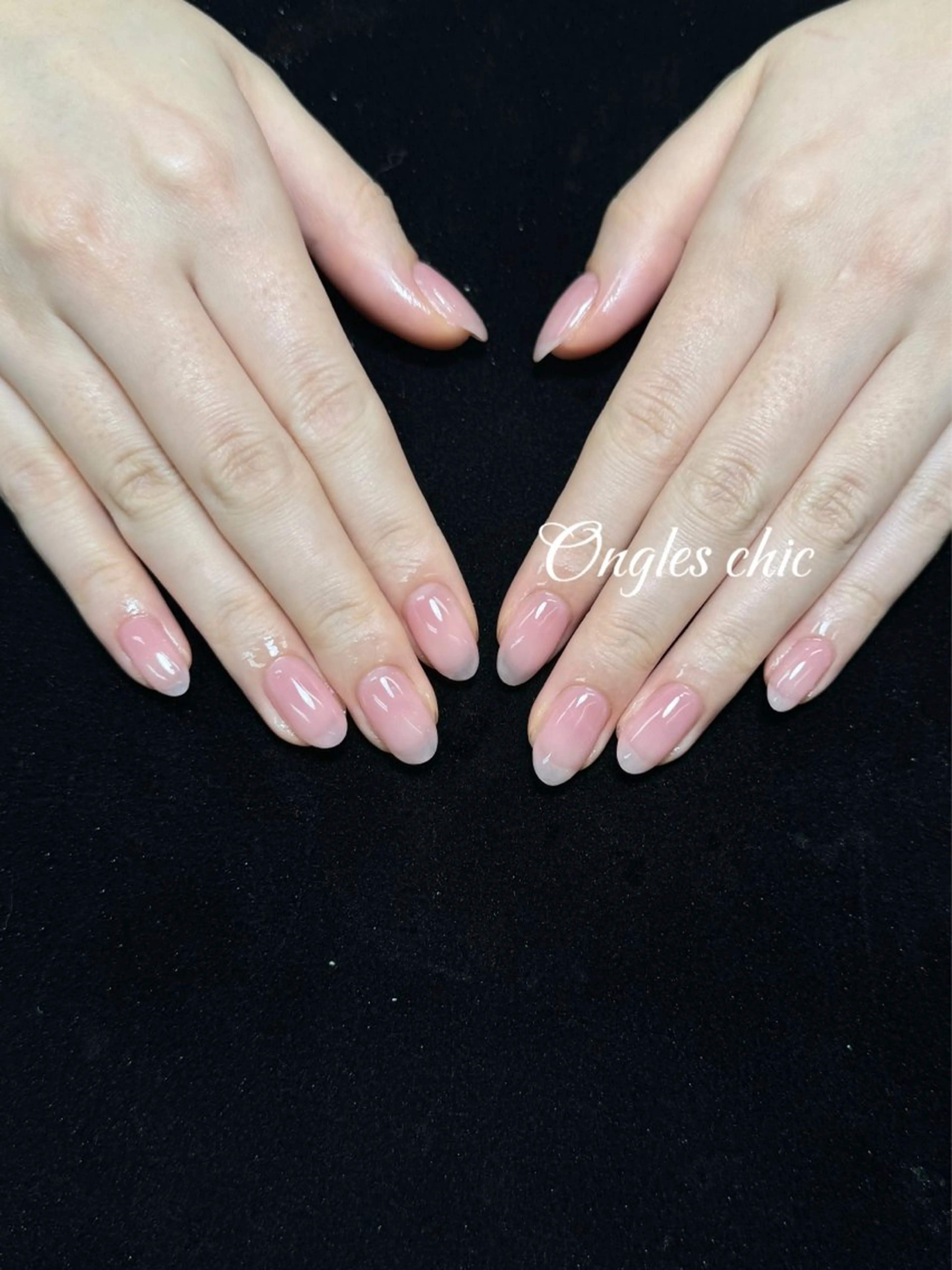 ネイル ハンドネイル ongles chicのネイルデザイン