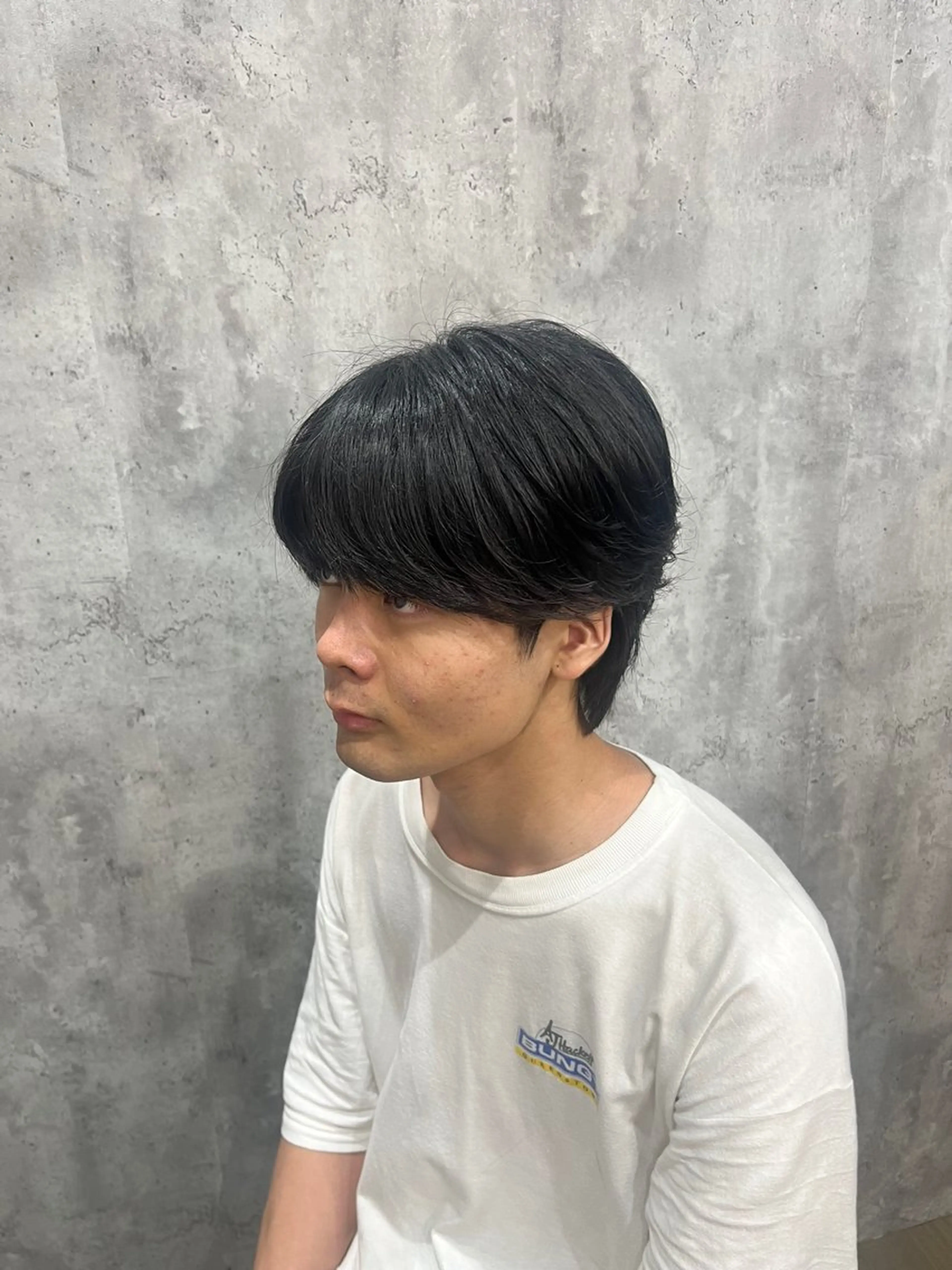 ショート パーマ メンズ マッシュ メンズパーマ シースルーマッシュ ニュアンスパーマ カット パーマ 韓国風メンズ/毛流れ ヘアなら須田龍世のヘアスタイル