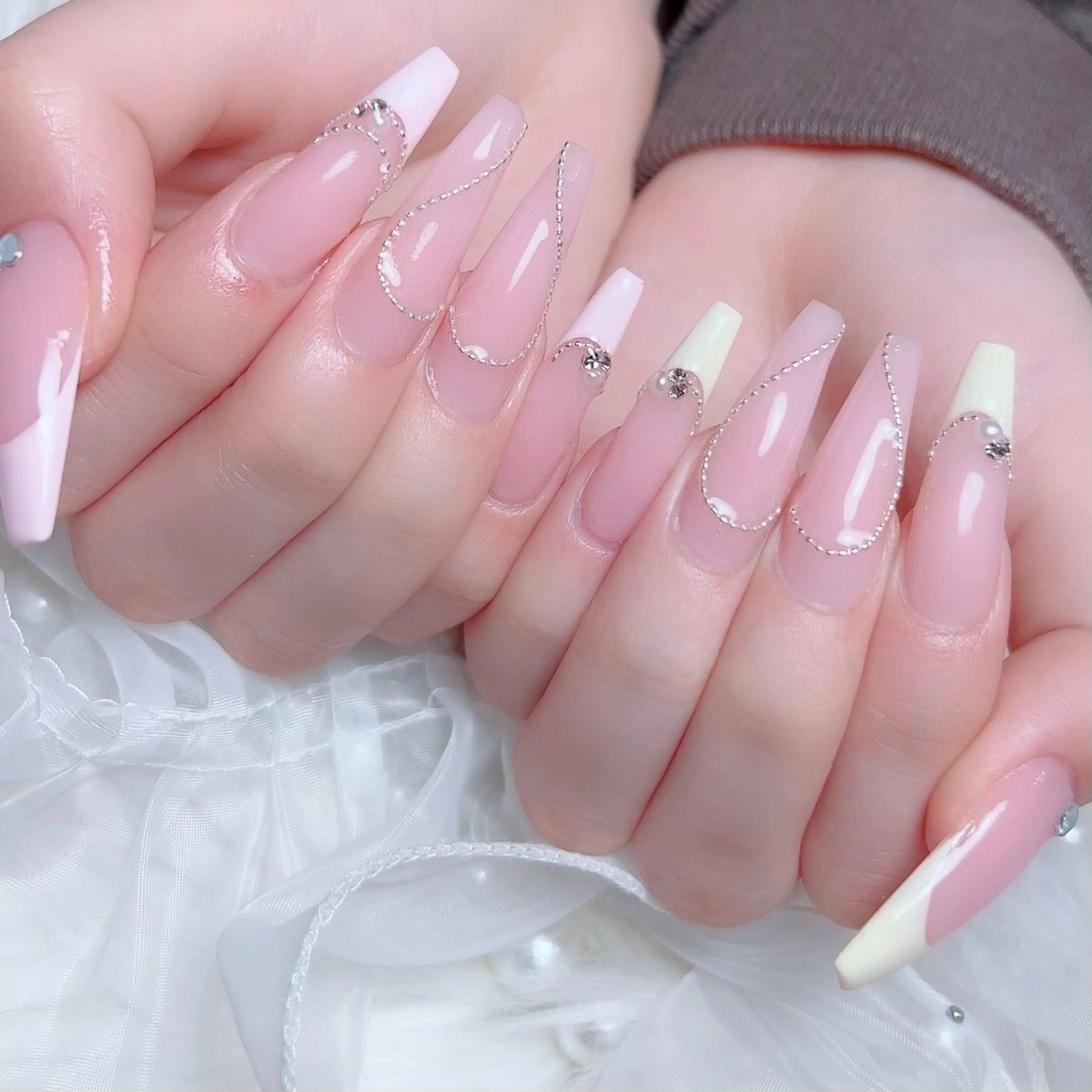 ネイル ハンドネイル Private Nail Salon　EM所属・Nail salon EM（エム）千葉のネイルデザイン