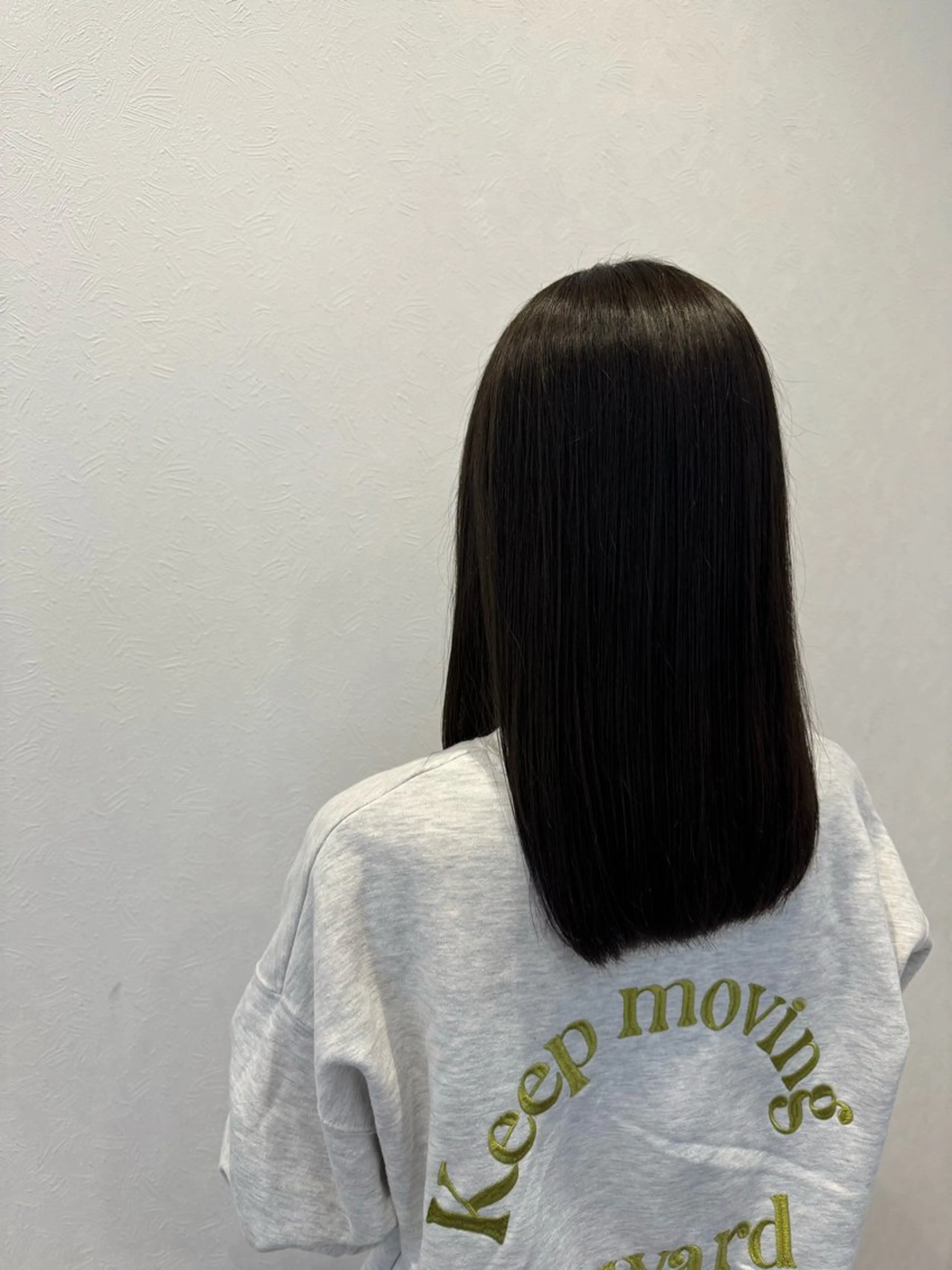 ミディアム カラー Limb所属・市塚 あみのヘアスタイル