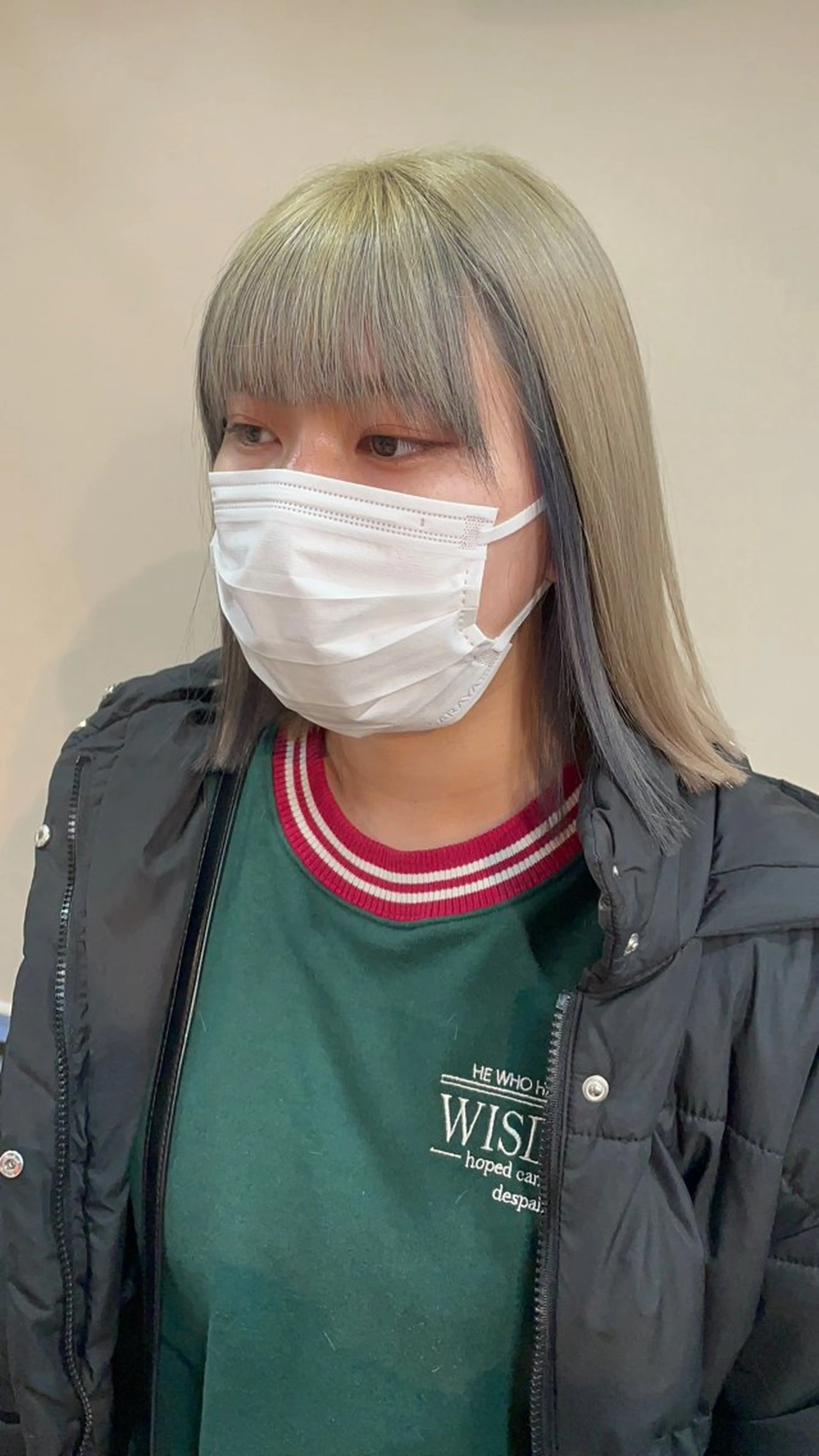 ミディアム カラー ベージュカラー インナーカラー ヘアカラー noa.所属・🎨カラー専門家🎨 チャーリーのヘアスタイル