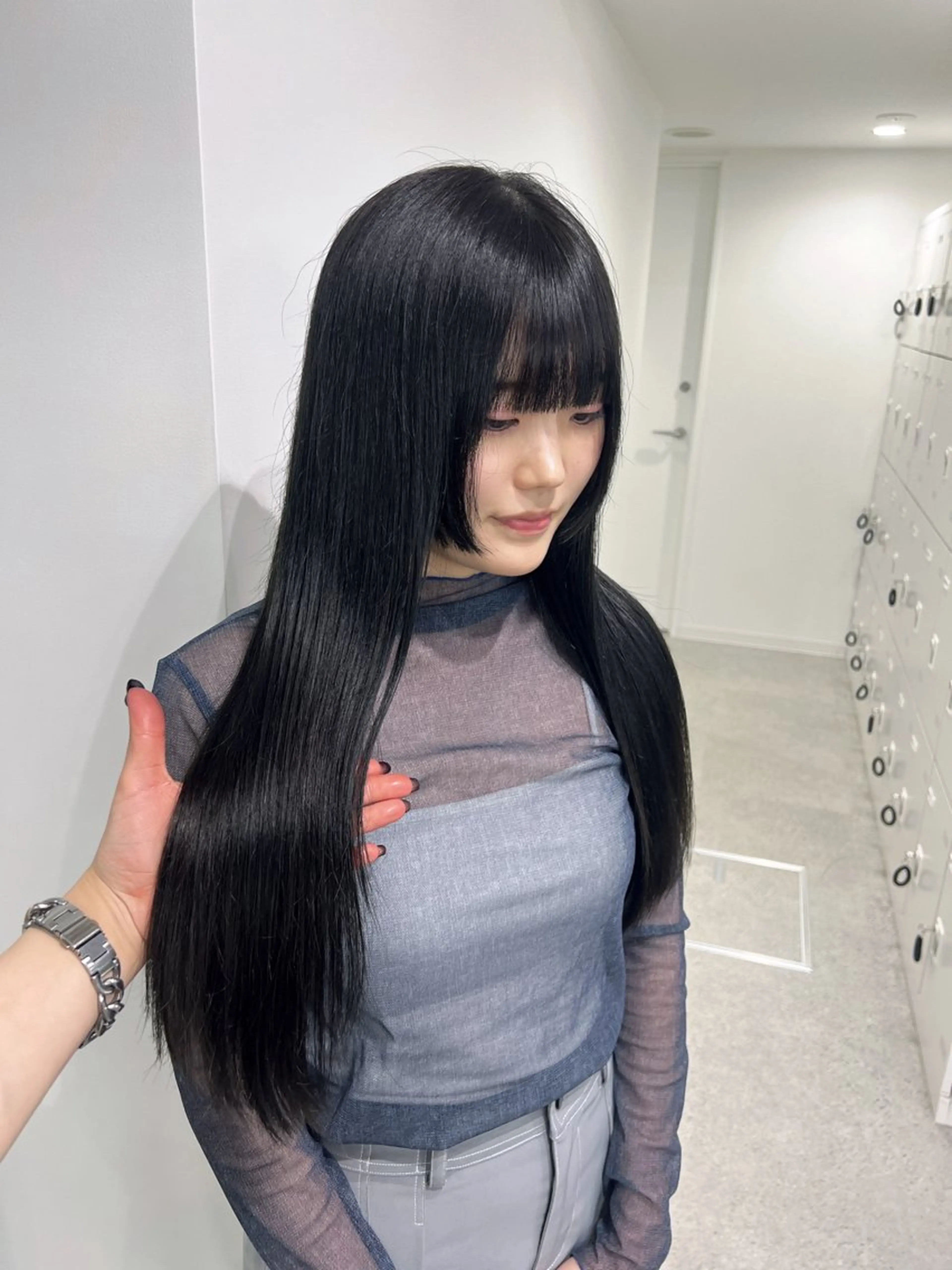 ロング カラー カット ヘアカラー トリートメント 暗髪🩶ラベンダー/ ブルー/ユウナ🤍のヘアスタイル