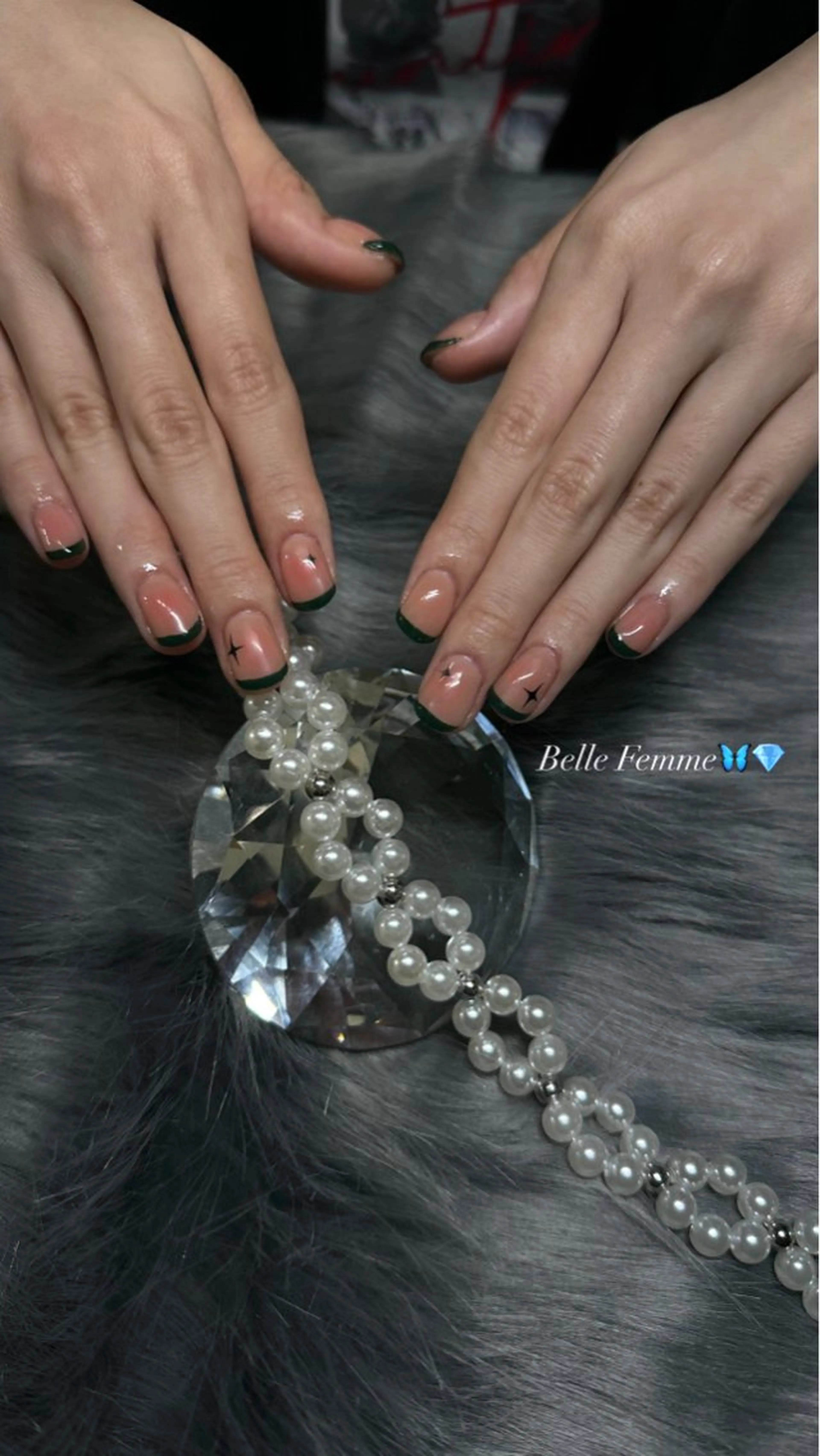 ネイル 持ち込み ハンドネイル Belle Fammeのネイルデザイン