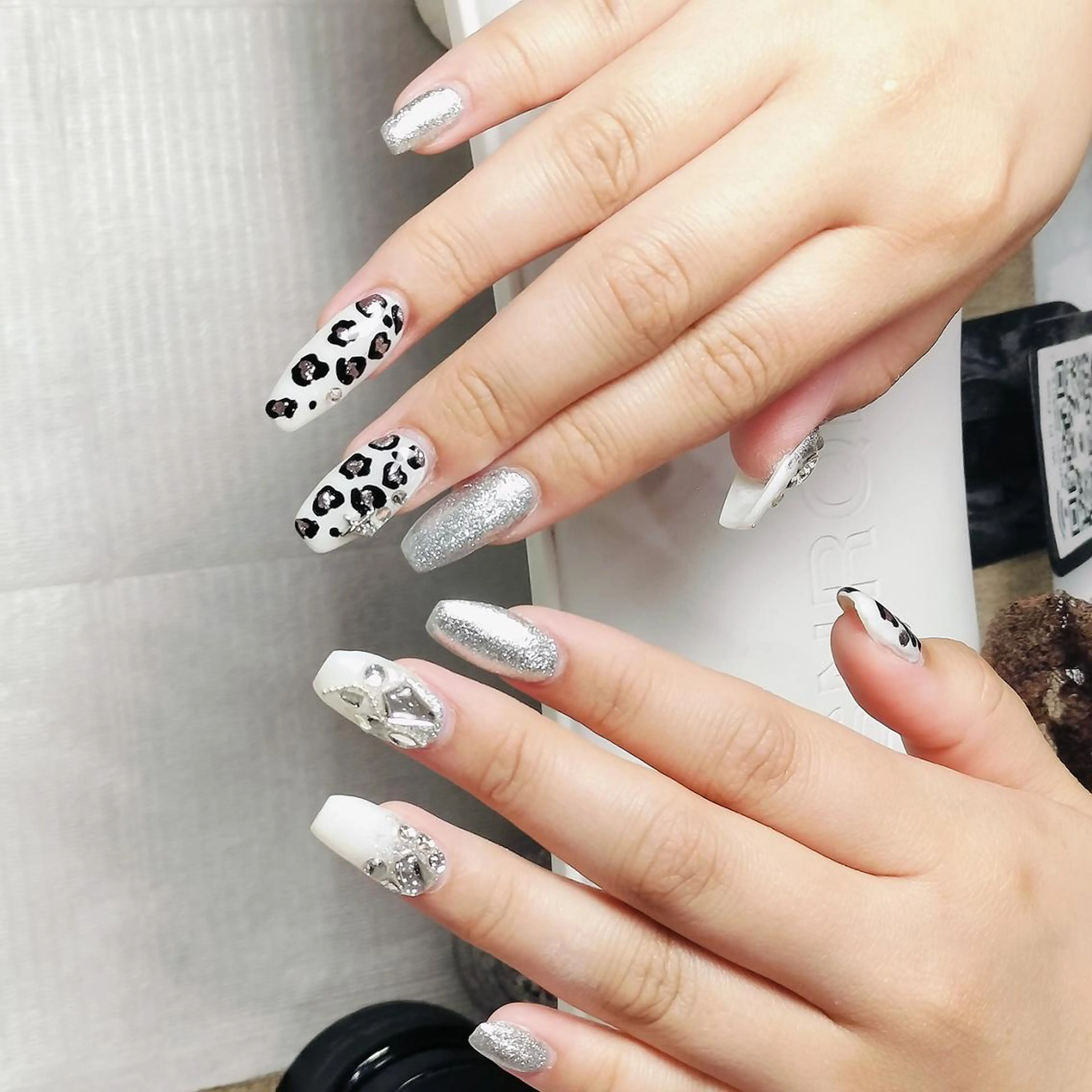 ネイル ハンドネイル 桃子 Nail高円寺のネイルデザイン