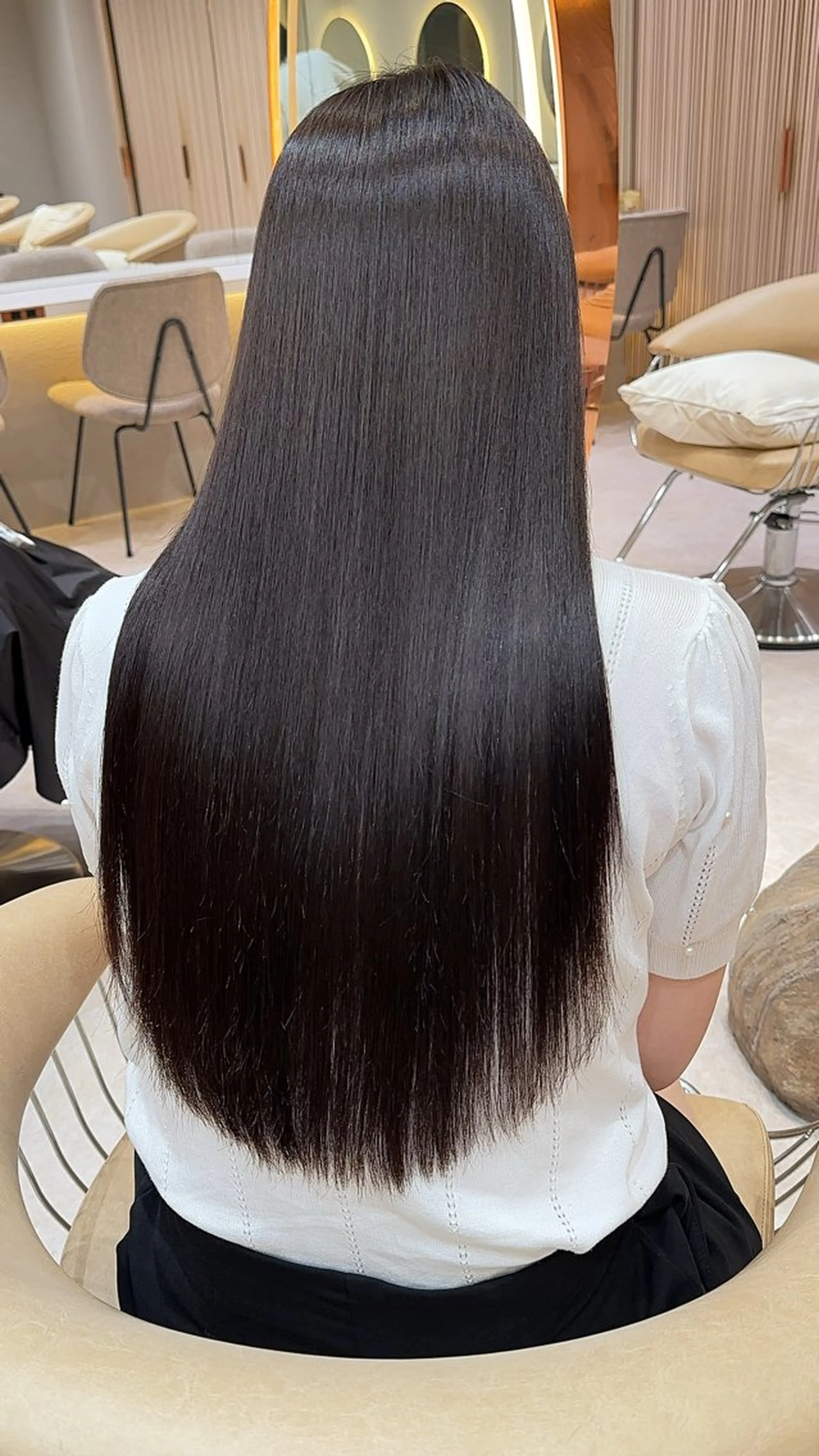 セミロング カラー カット ヘアカラー 縮毛矯正 レイヤー❣️縮毛矯正 川村利幸のヘアスタイル