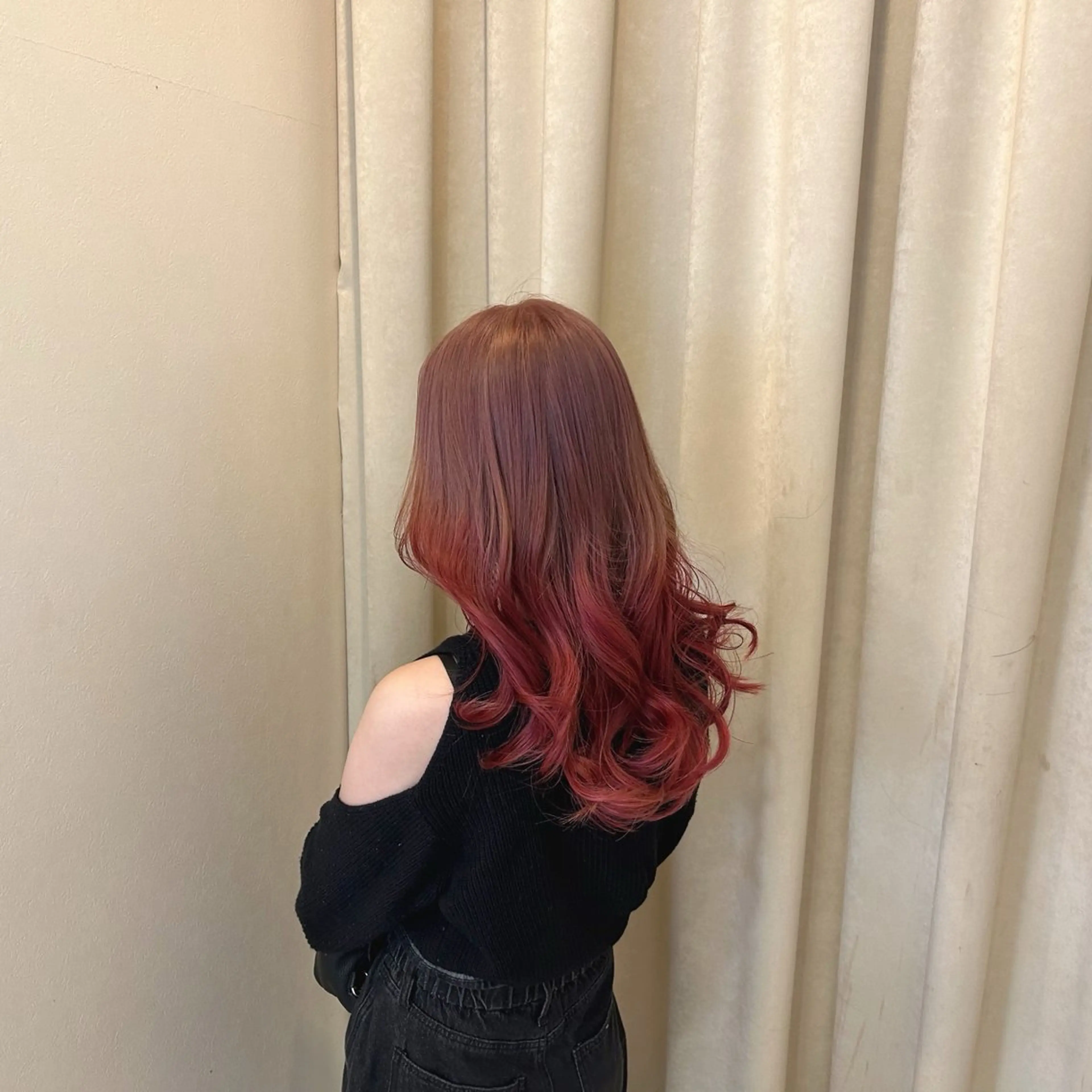 ロング カラー nakano amiのヘアスタイル