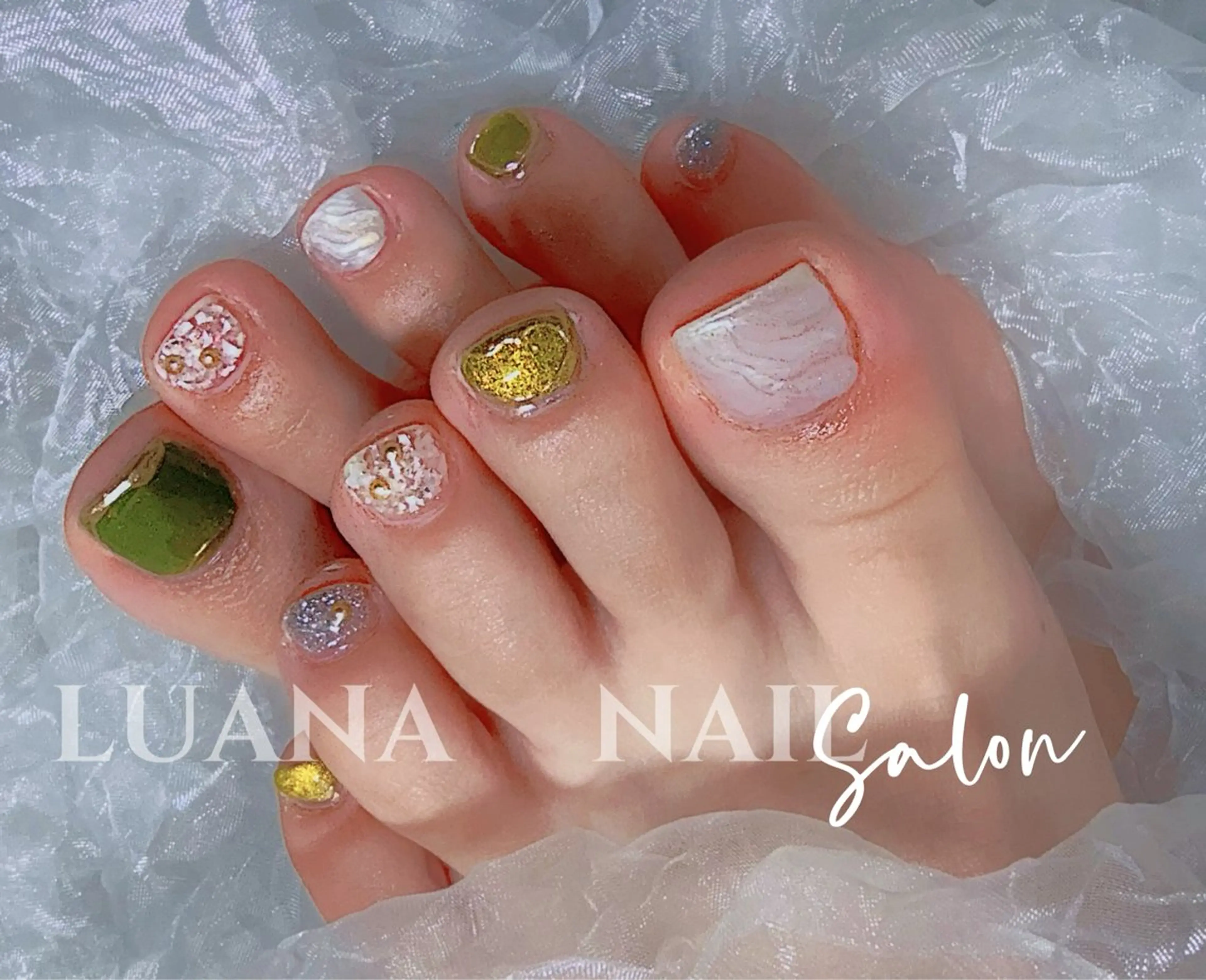 ネイル フラッシュネイル フレンチネイル 韓国ネイル マグネットネイル ミラーネイル フットネイル ルアナネイルサロン所属・ルアナネイル サロンのネイルデザイン