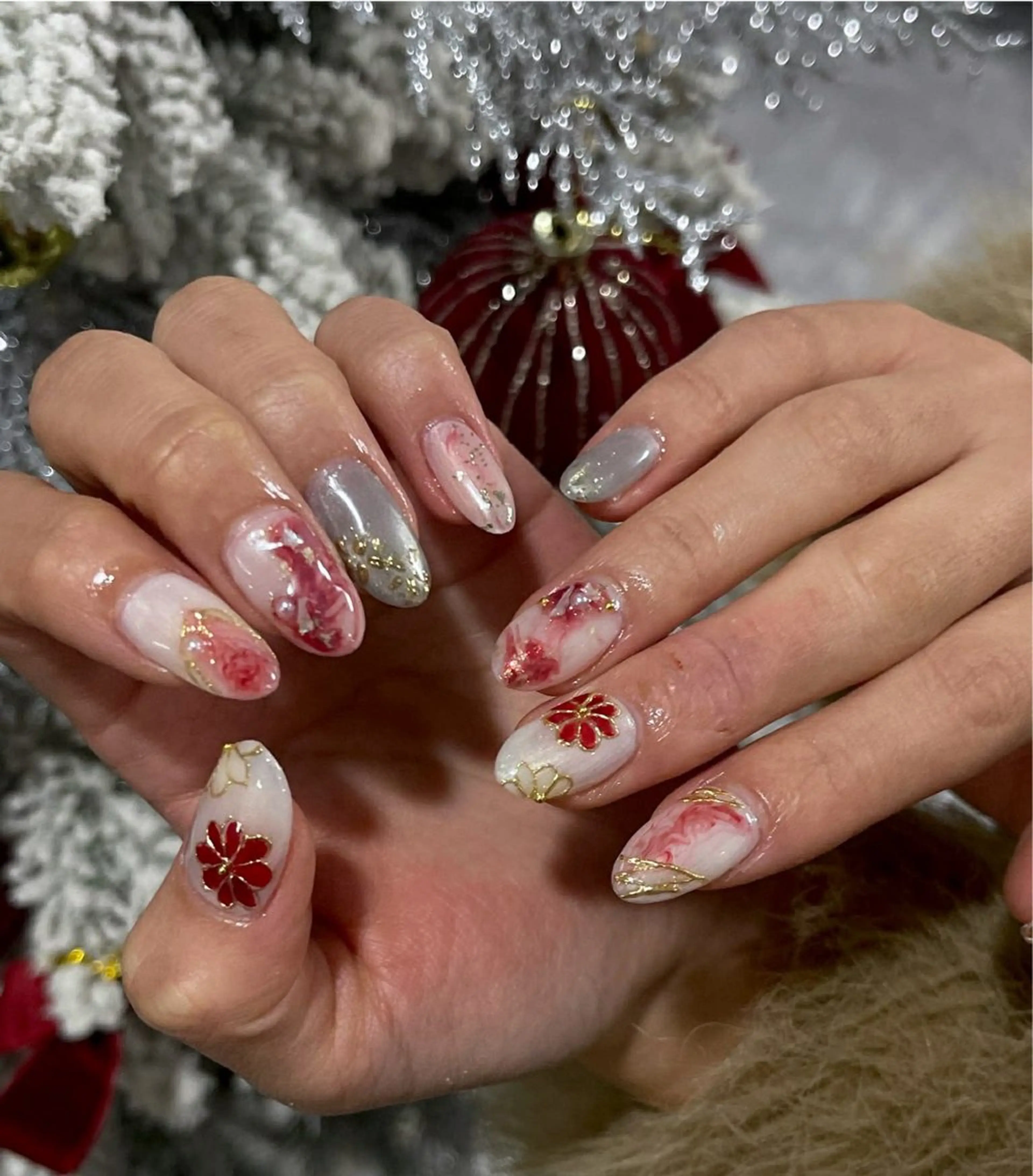 ネイル オーロラネイル クリアネイル 成人式 フラッシュネイル ジェルネイル ハンドネイル Amee Nailsalonのネイルデザイン