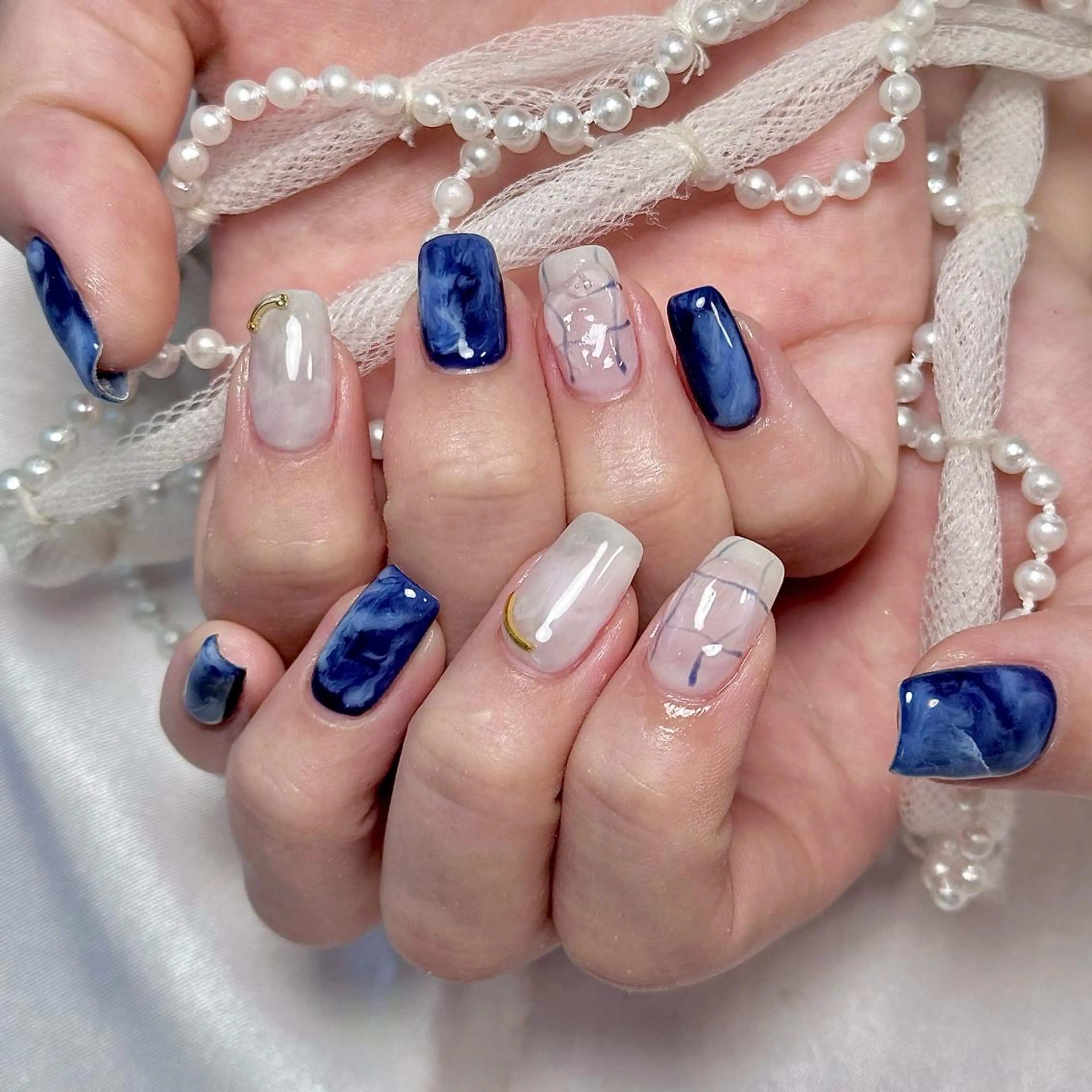 ネイル アートネイル オーロラネイル ブルー フットネイル フレンチネイル ハンドネイル 韓国ネイルサロン Miuのネイルデザイン