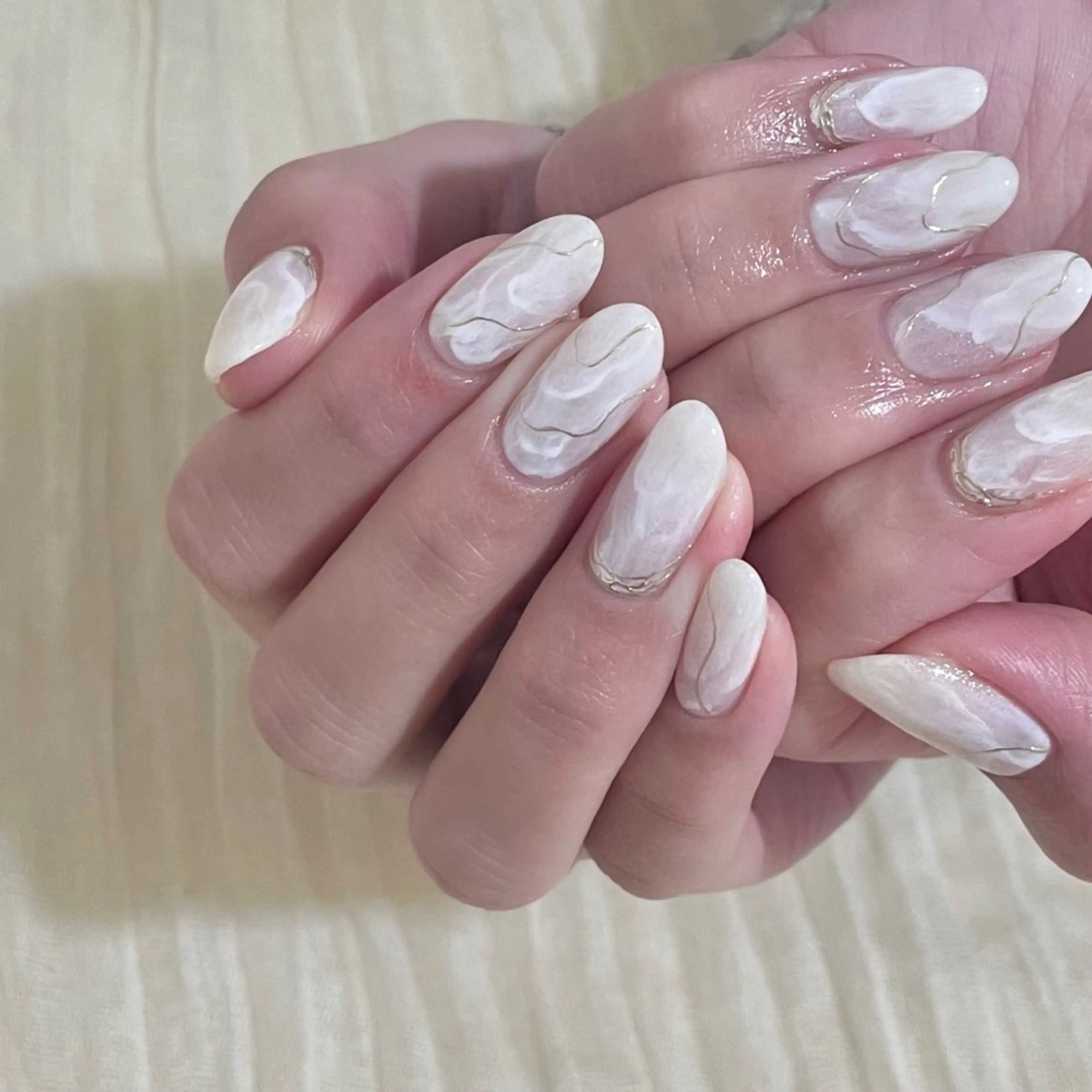 ネイル ハンドネイル ハンドケア m-nail所属・m-nail 🌙minamiのネイルデザイン