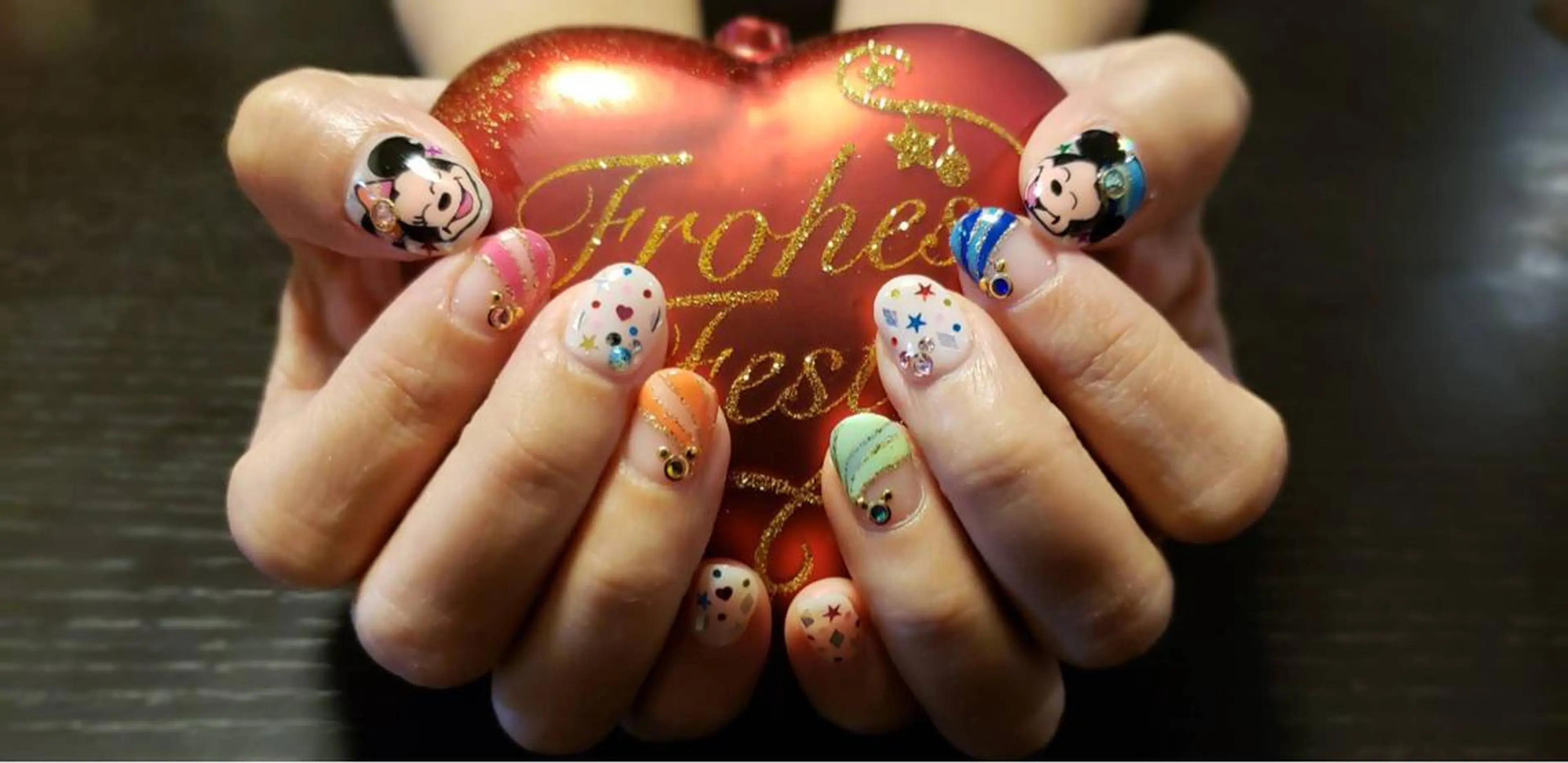 ネイル うるま市サロン Yuko Izawaのネイルデザイン