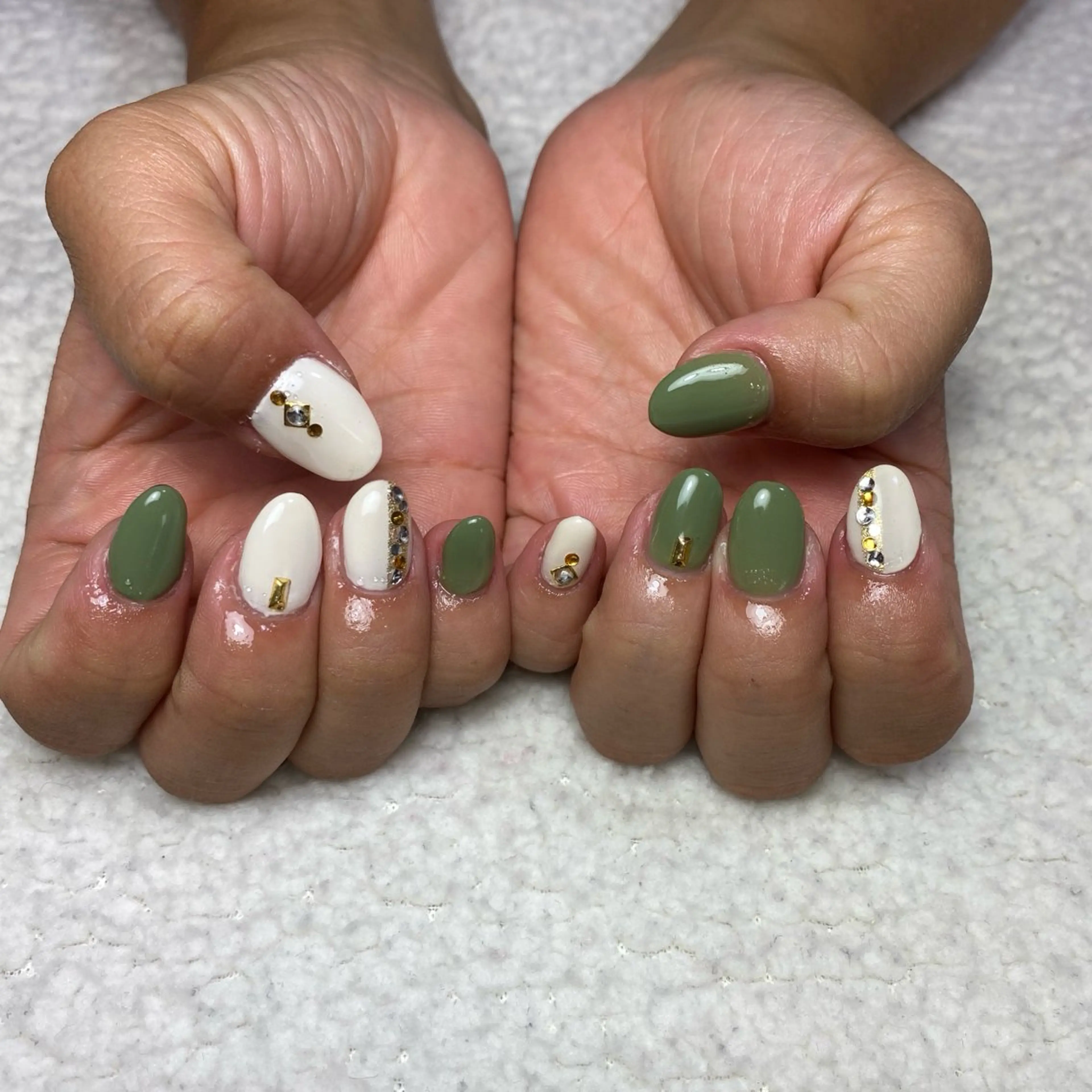 ネイル 冬ネイル ハンドネイル COCO+所属・COCO +のエステ・リラクイメージ