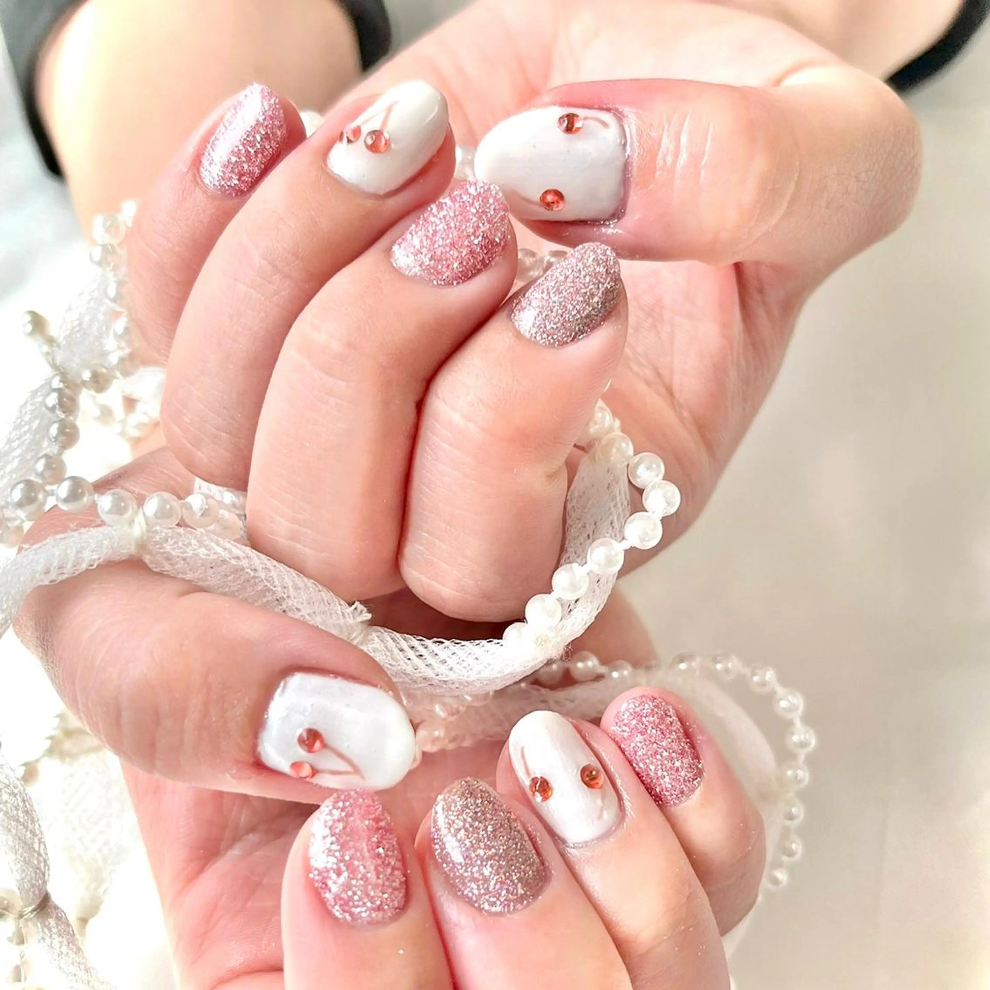 ネイル キラキラネイル 韓国ネイル ラメ(グリッター) ハンドネイル 韓国ネイルサロン Miuのネイルデザイン
