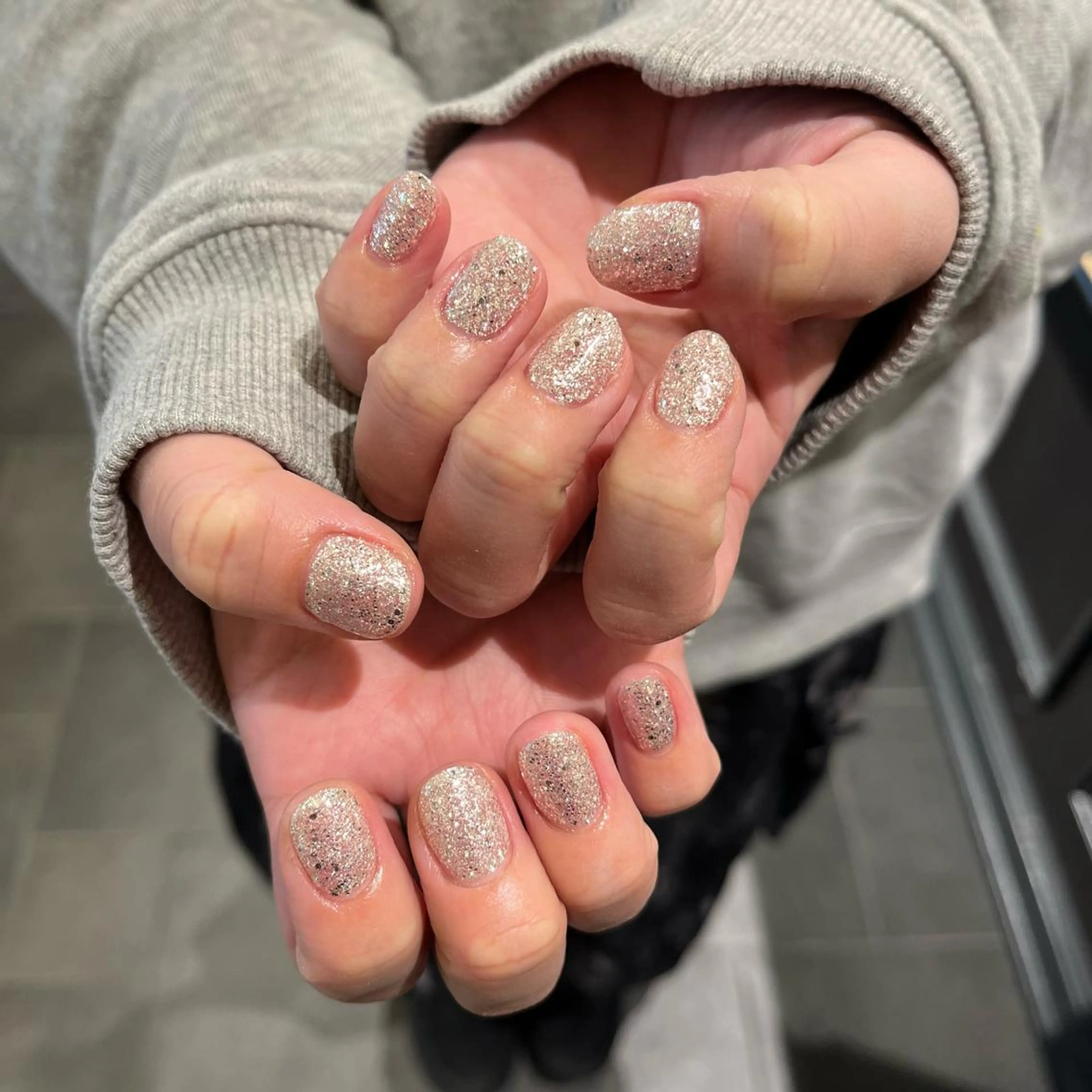 ネイル ジェルネイル ラメ(グリッター) ワンカラーネイル パラジェル ハンドネイル 鈴木 里奈のネイルデザイン