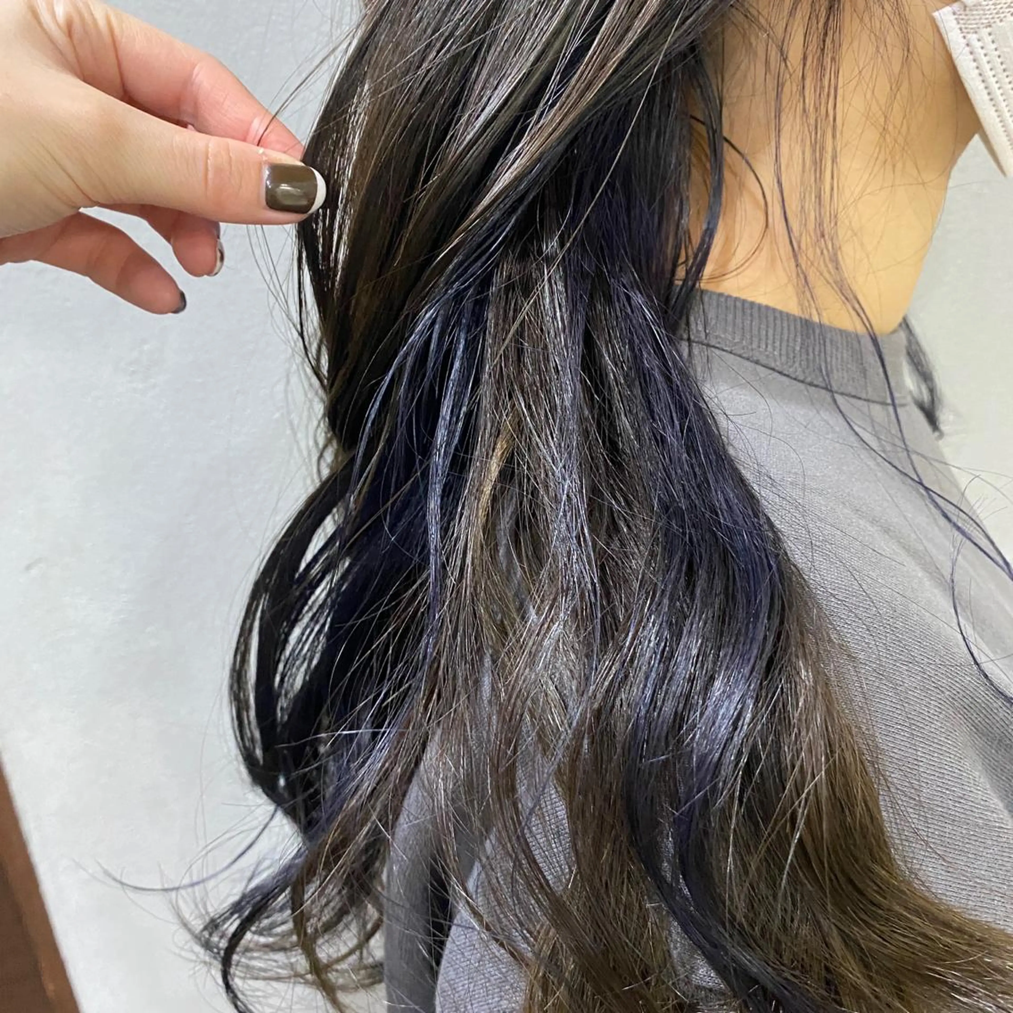 ロング カラー 舟橋 りんかのヘアスタイル